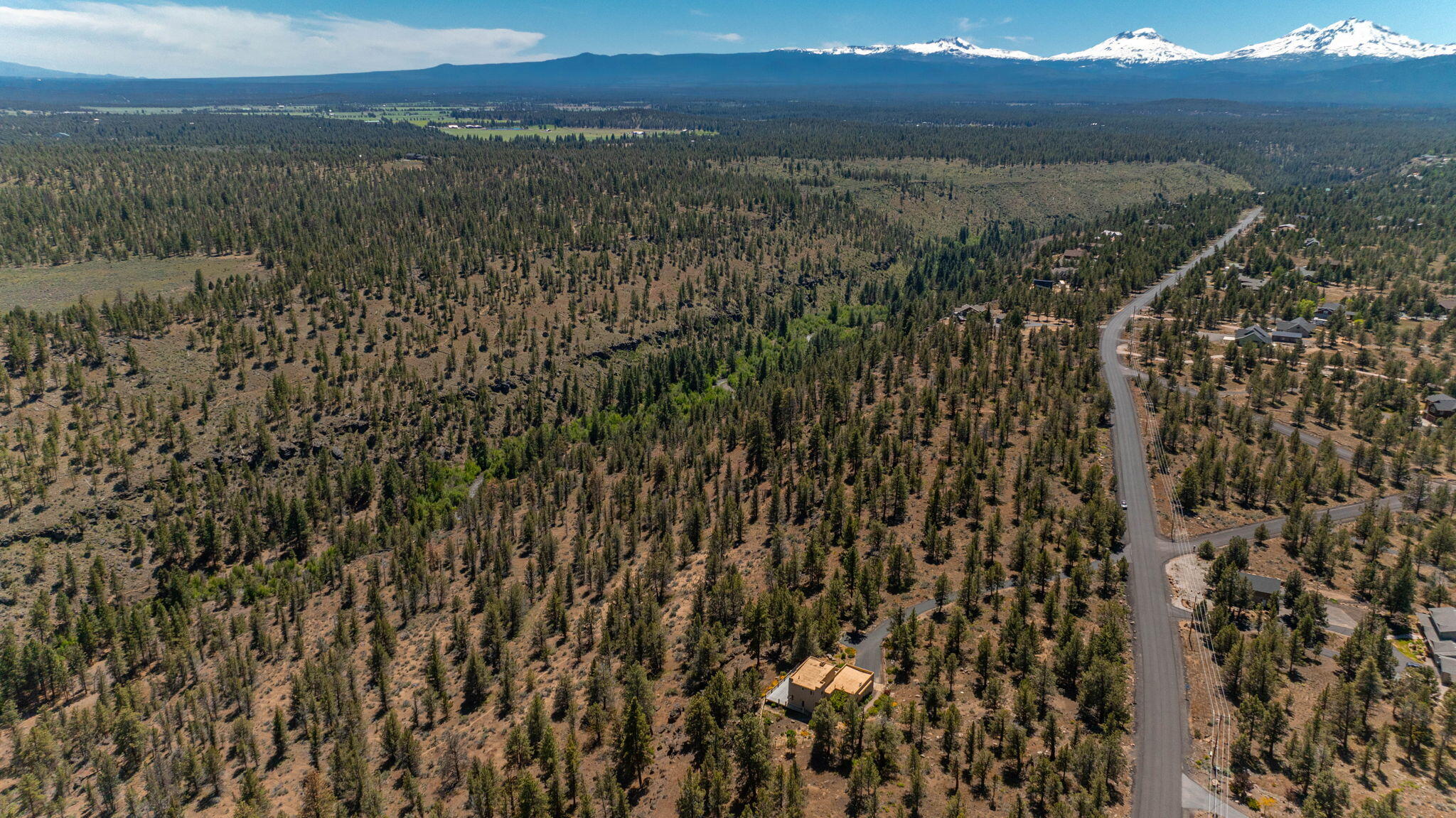 17625 Mountain View Road