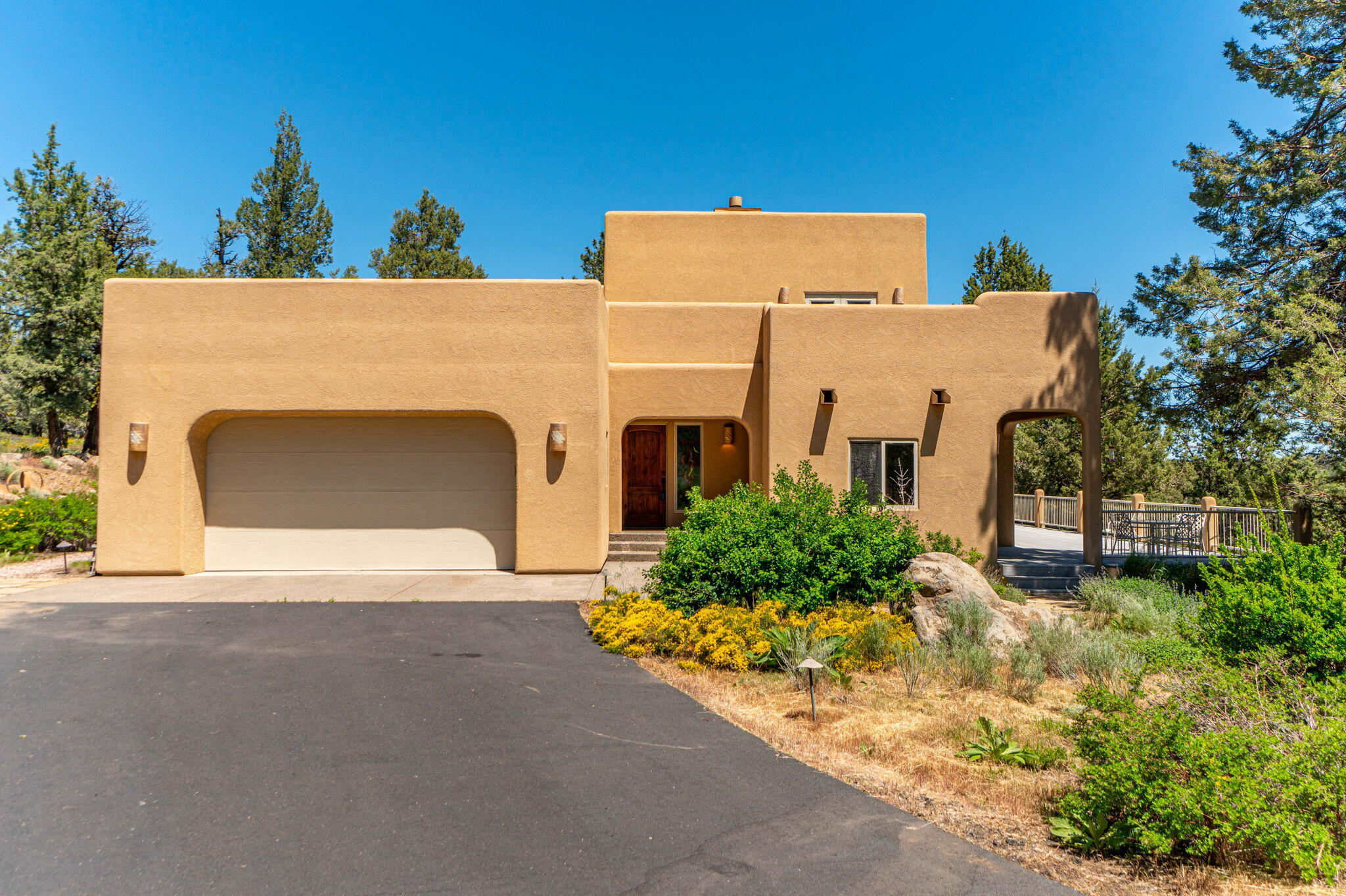 17625 Mountain View Road