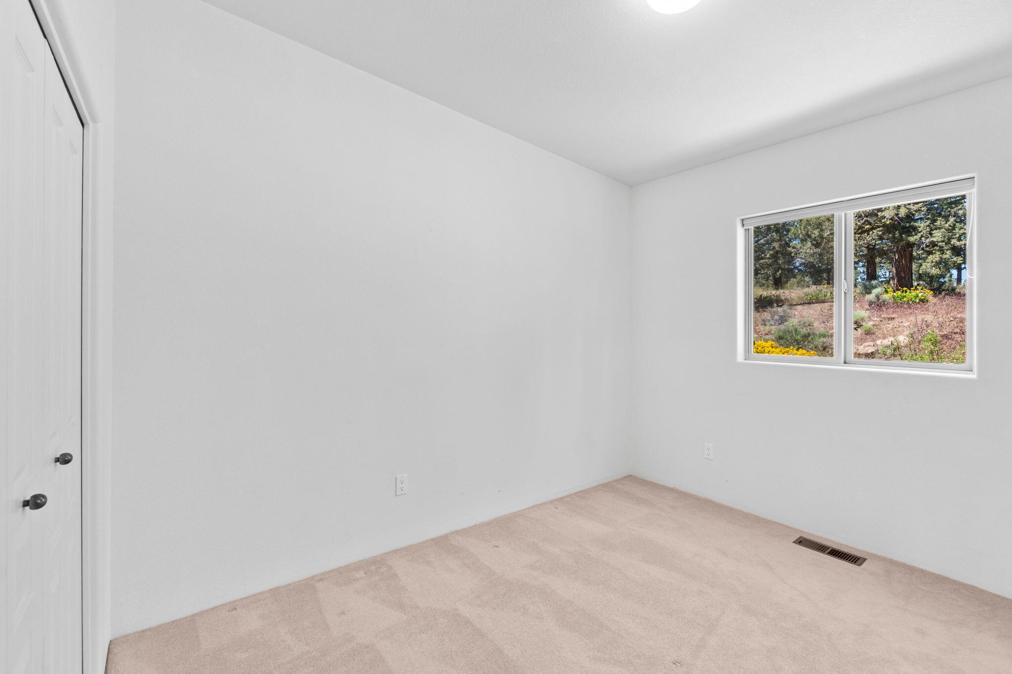 17625 Mountain View Road