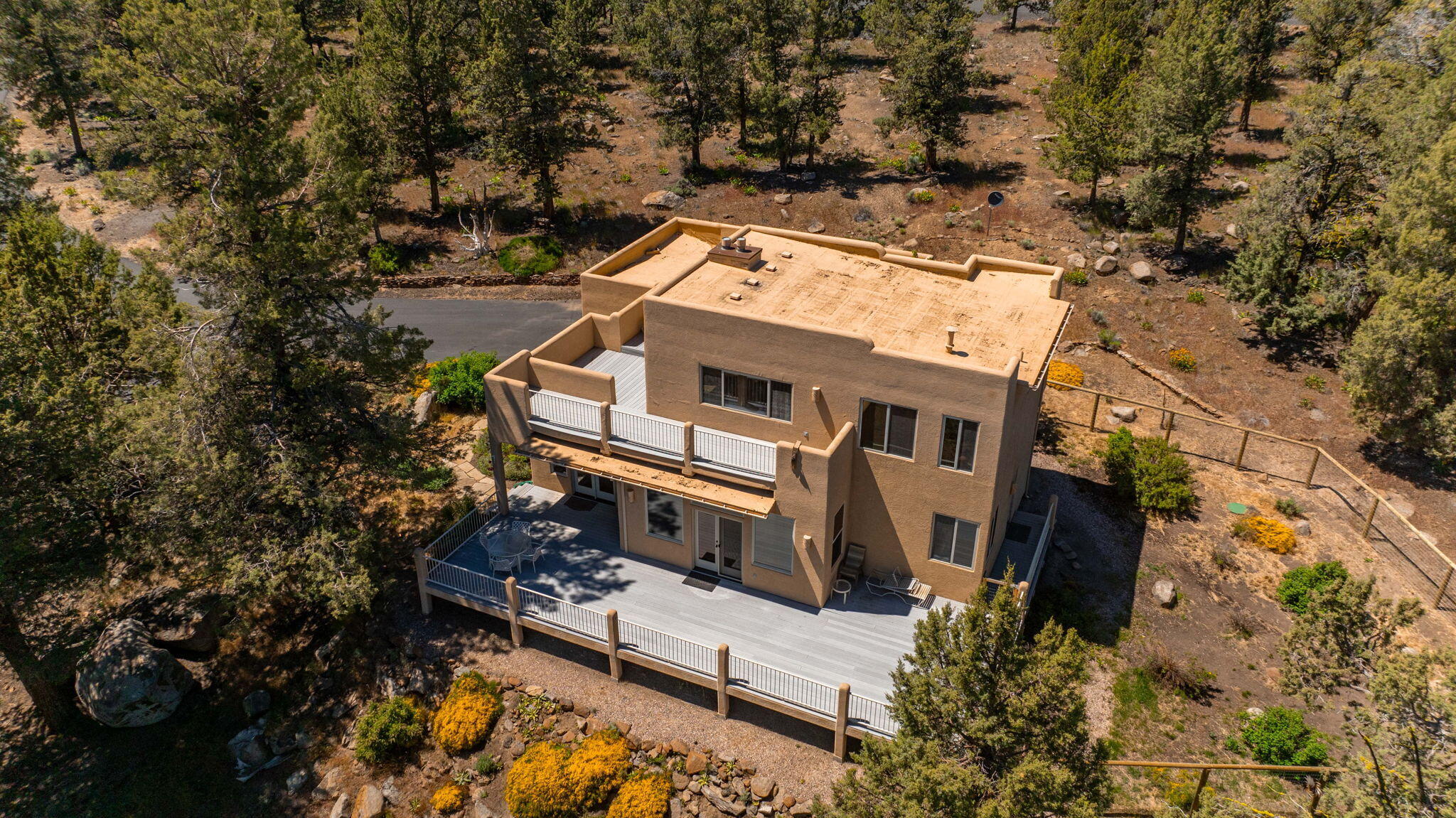 17625 Mountain View Road