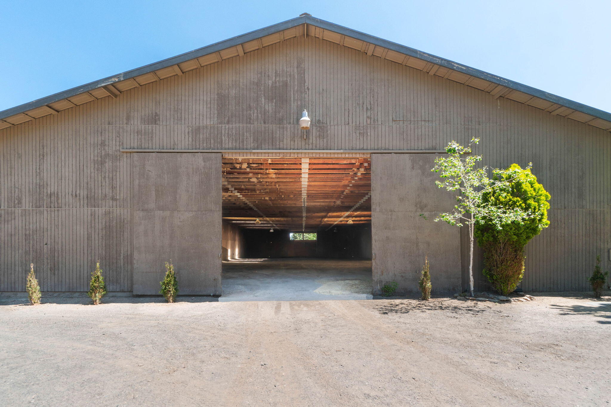 65922 and 65926 Waldron Trail