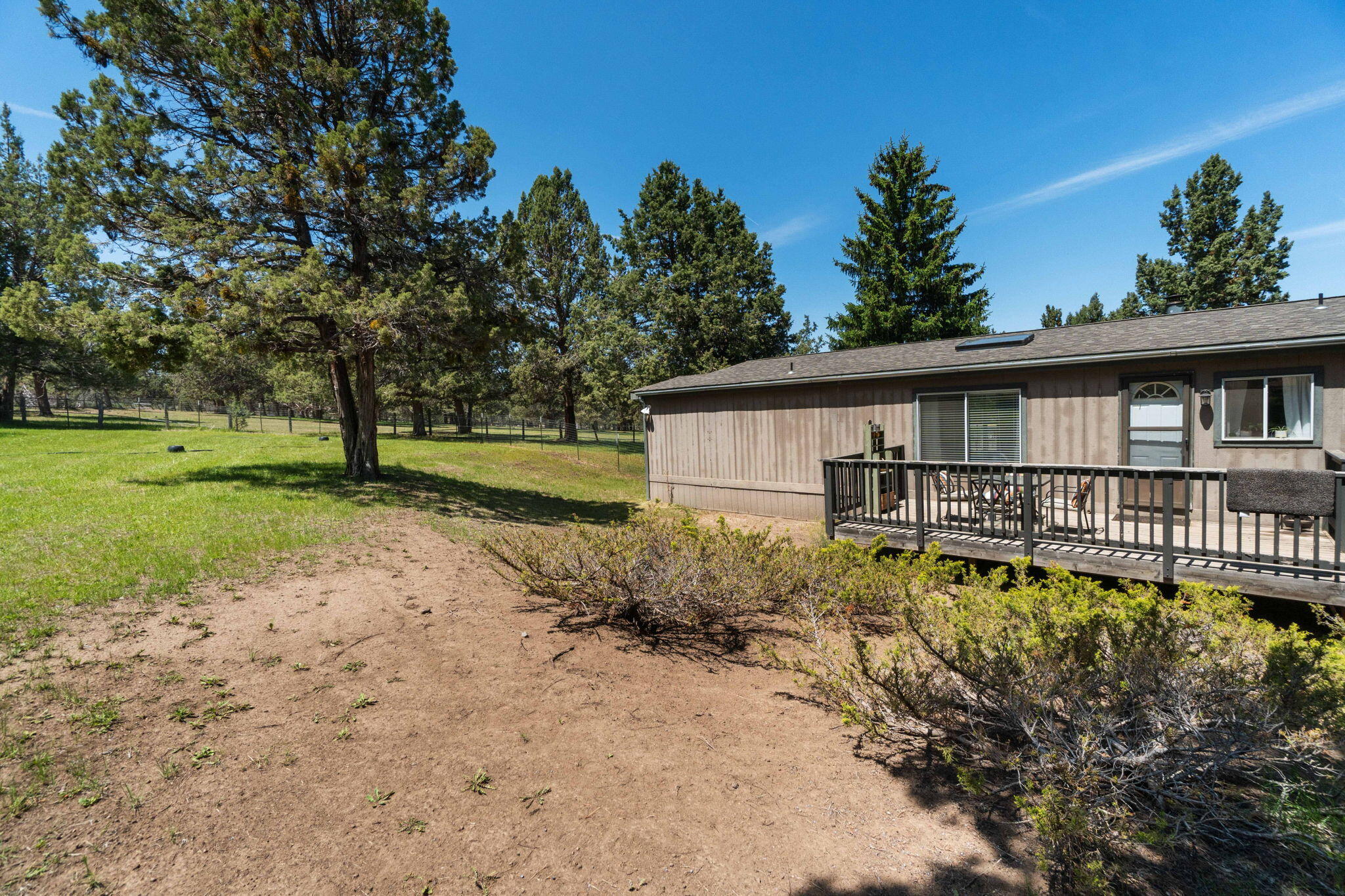 65922 and 65926 Waldron Trail