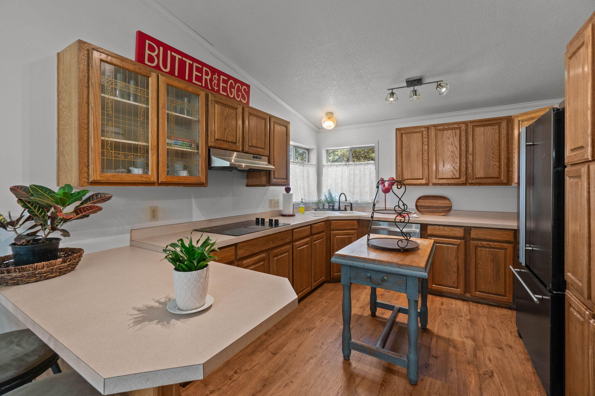 65922 and 65926 Waldron Trail