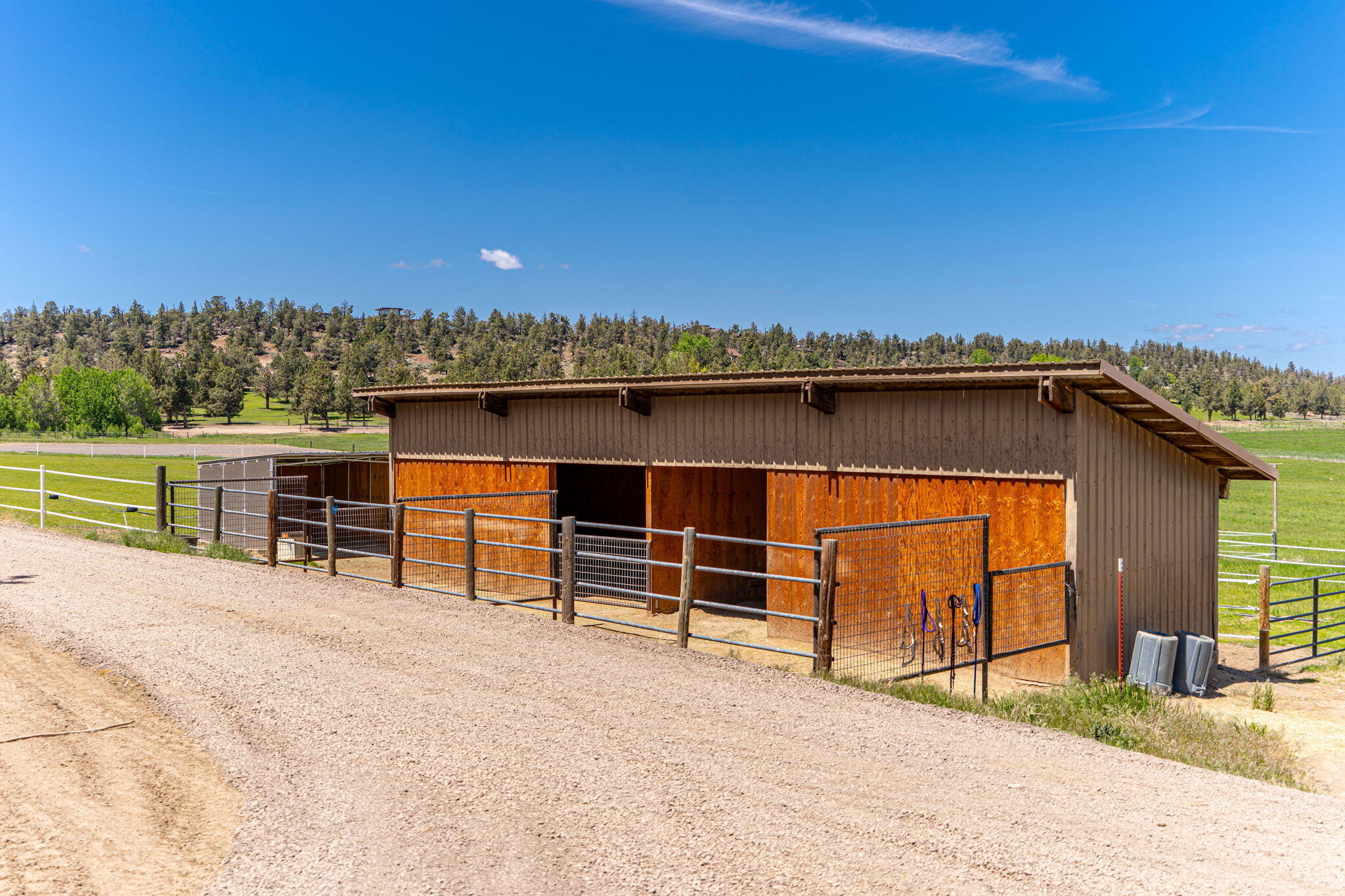 65922 and 65926 Waldron Trail