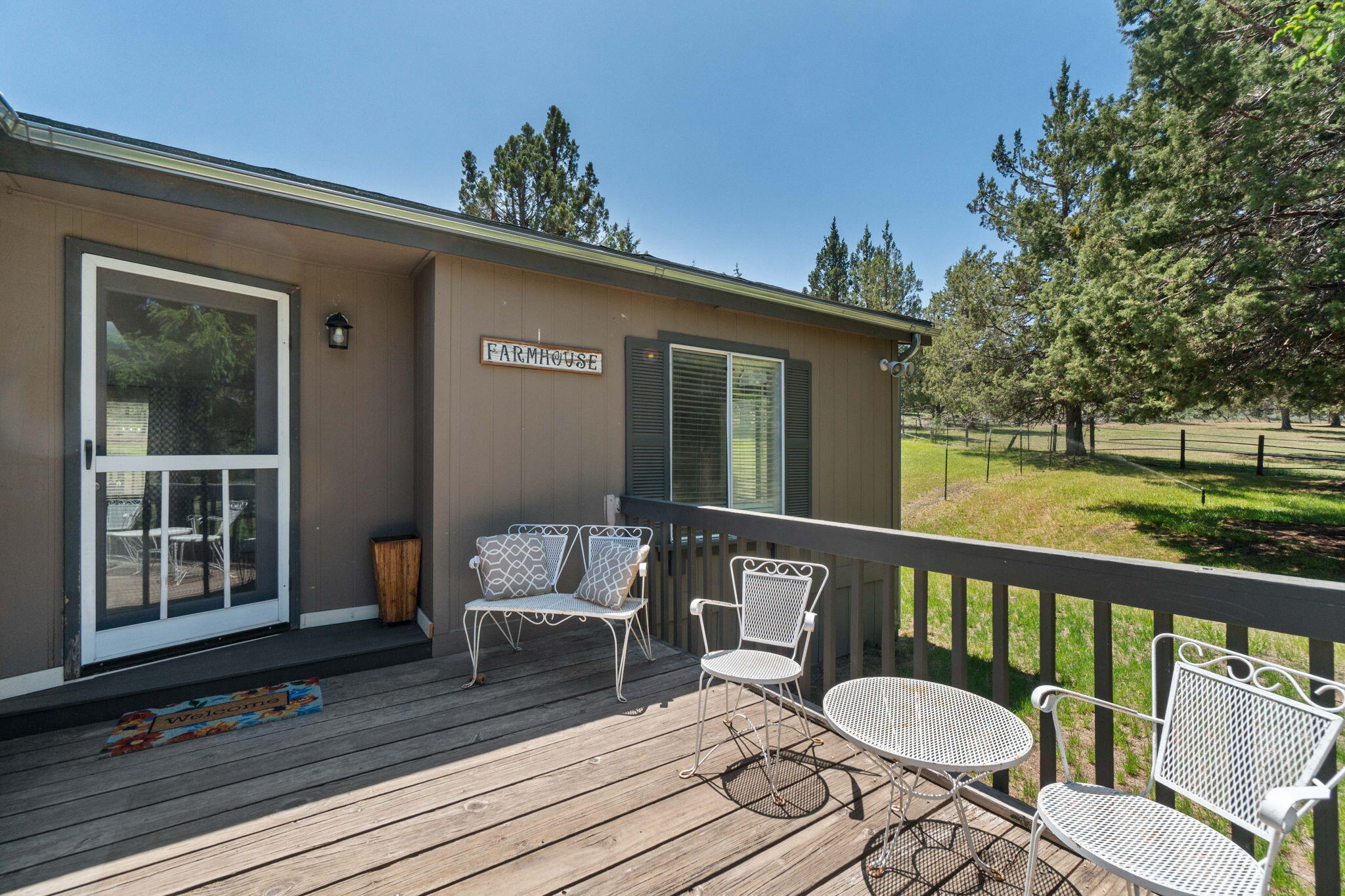 65922 and 65926 Waldron Trail