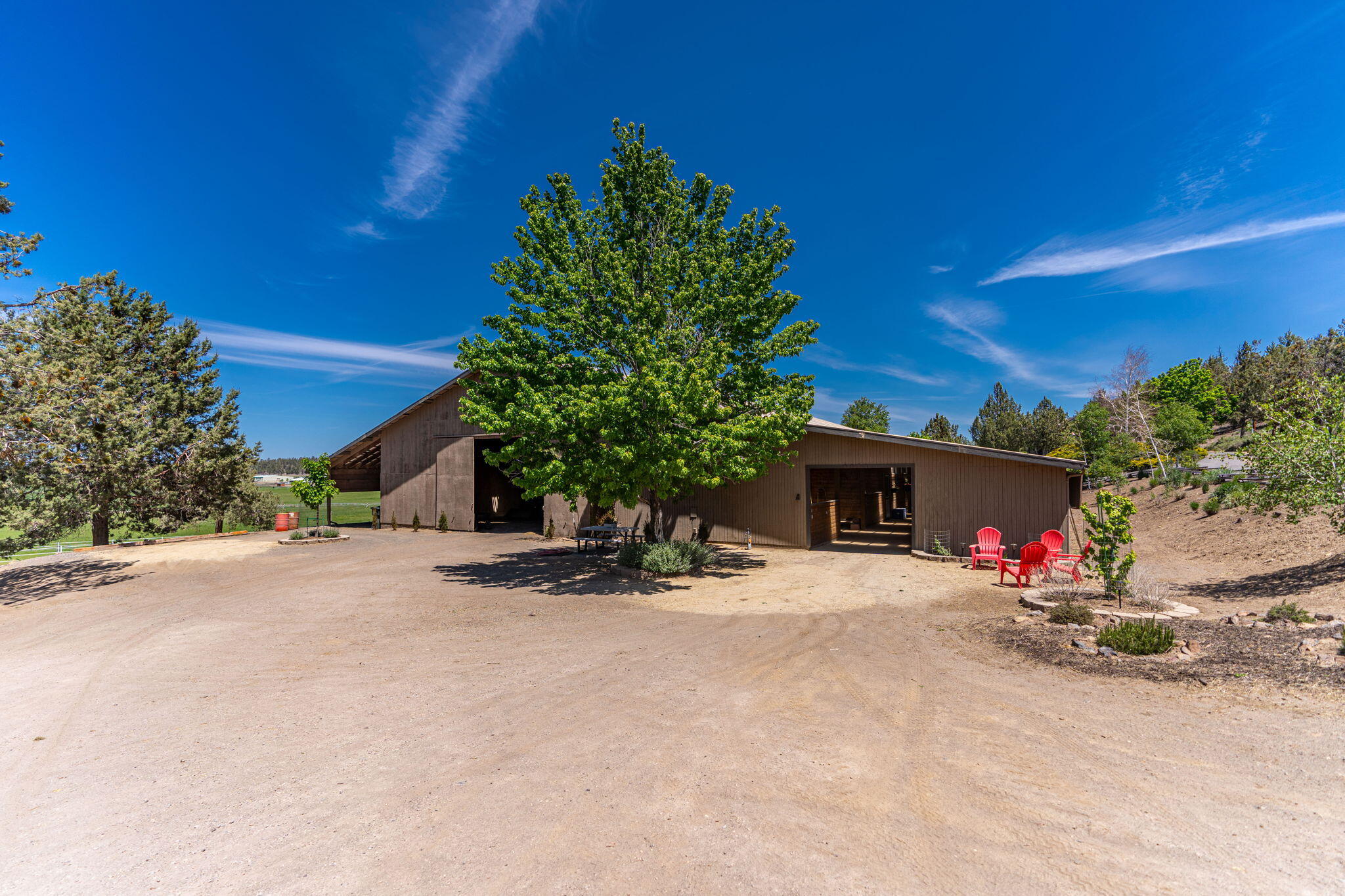 65922 and 65926 Waldron Trail