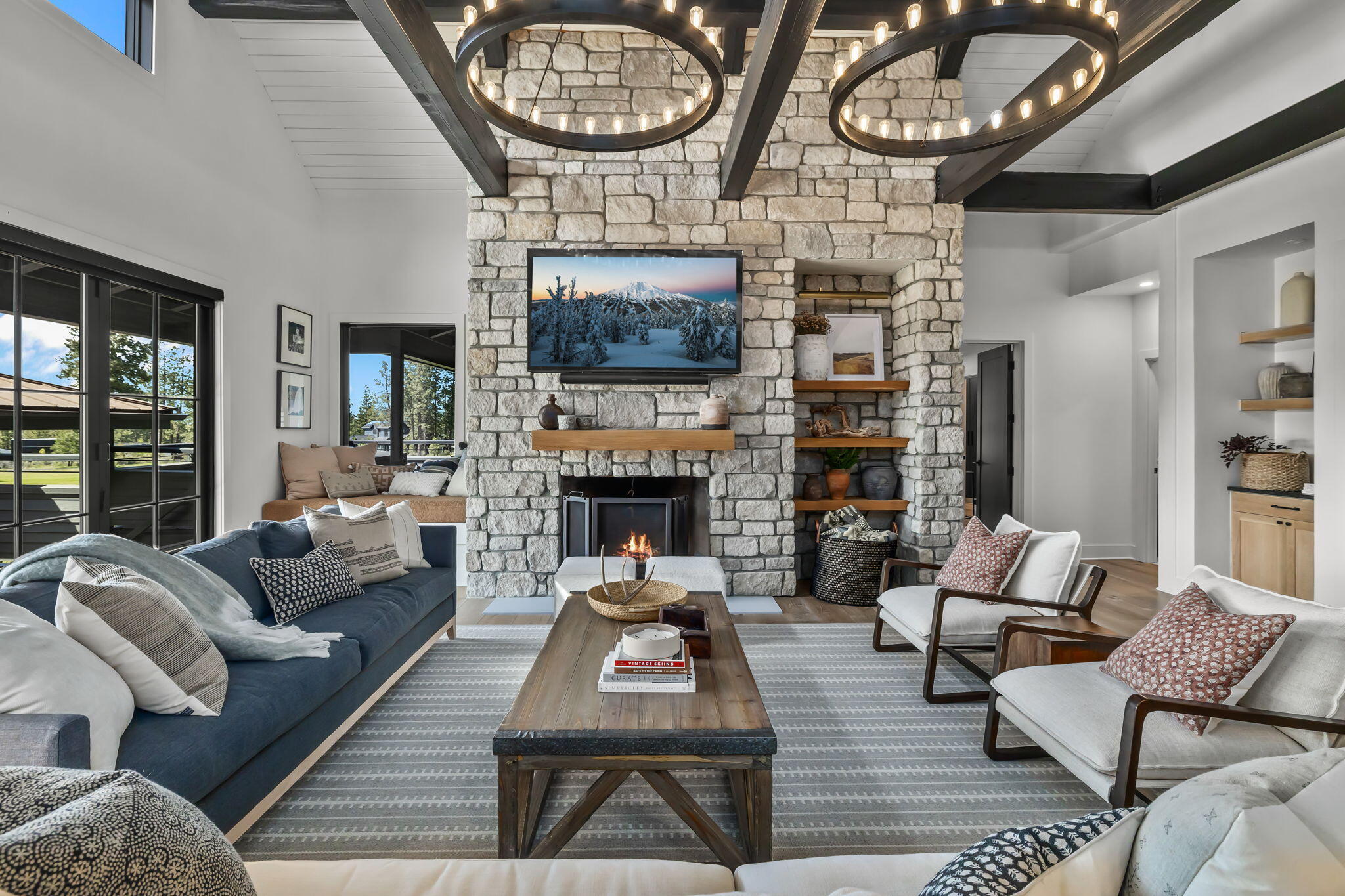 19239 Green Lakes Loop