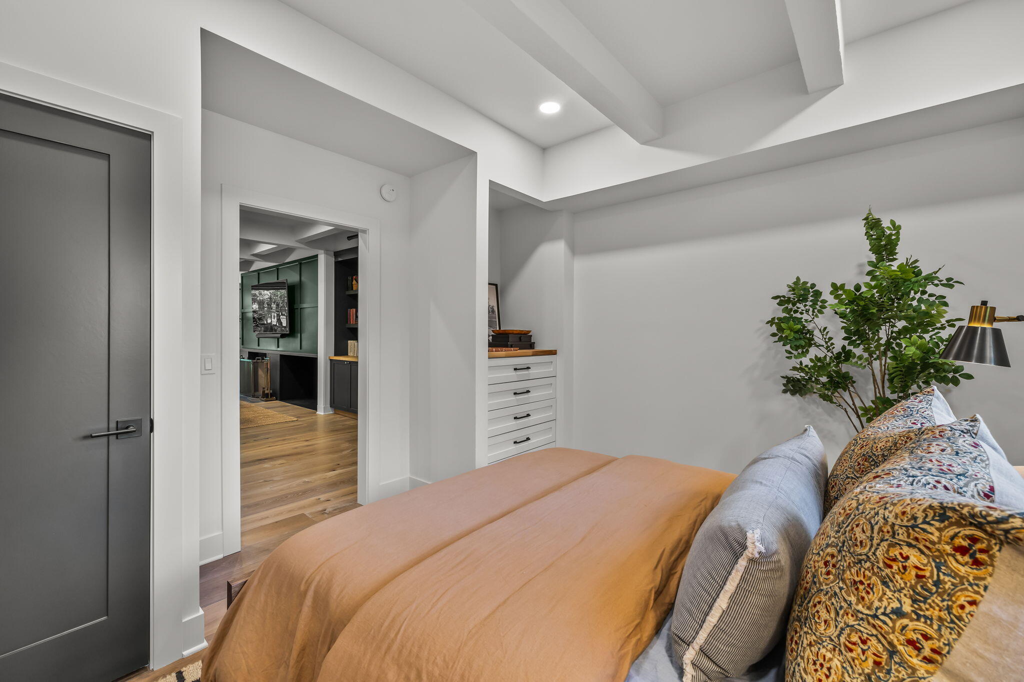 19239 Green Lakes Loop