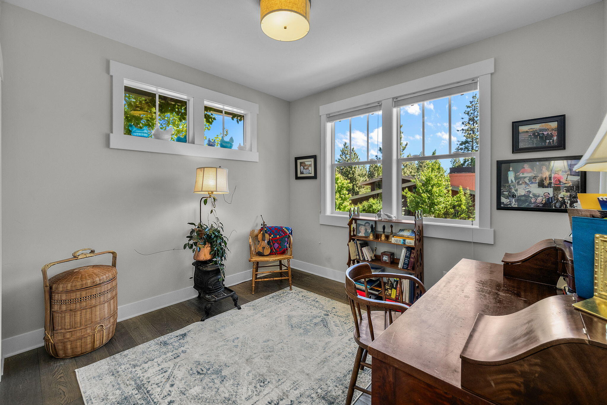 1875 NW Hartford Avenue