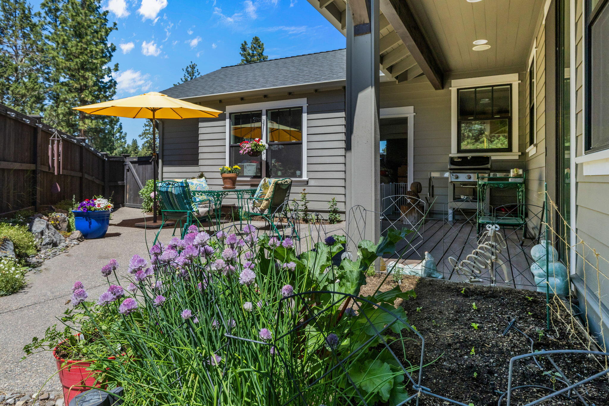 1875 NW Hartford Avenue