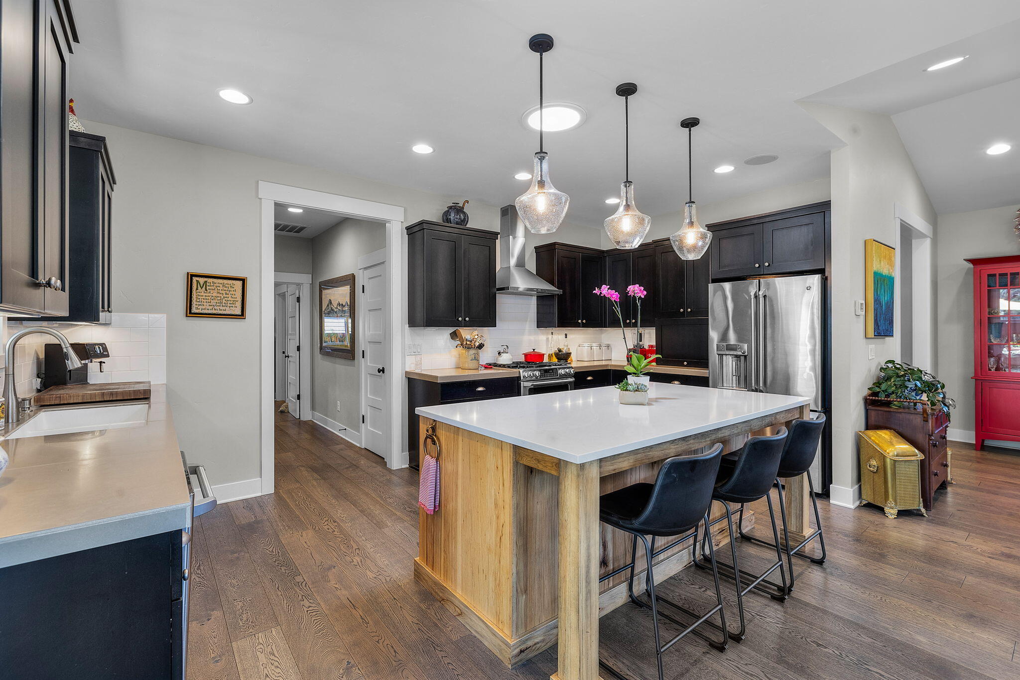 1875 NW Hartford Avenue