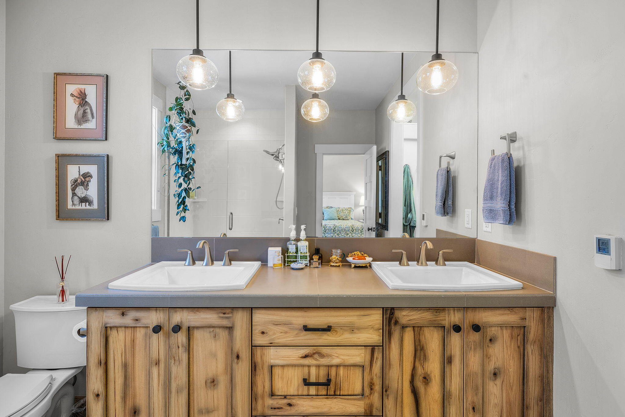 1875 NW Hartford Avenue