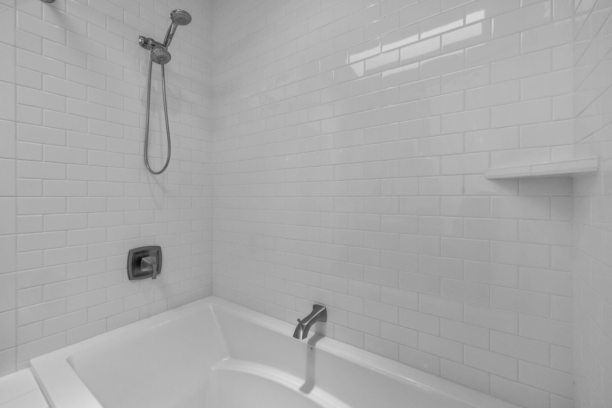 1875 NW Hartford Avenue