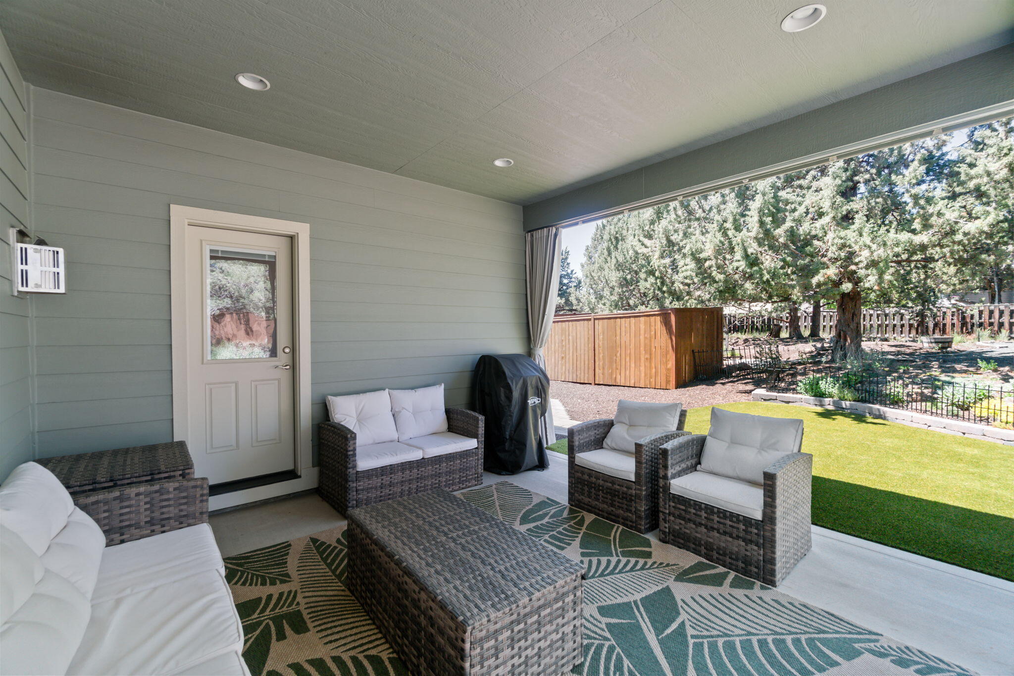 61031 Sky Harbor Drive