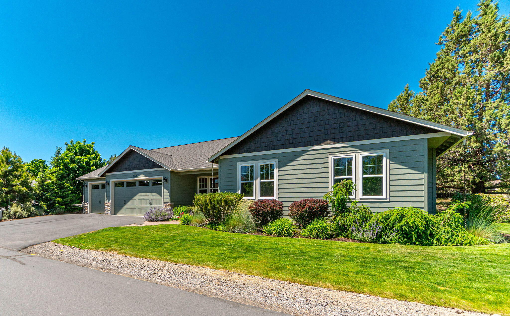 61031 Sky Harbor Drive