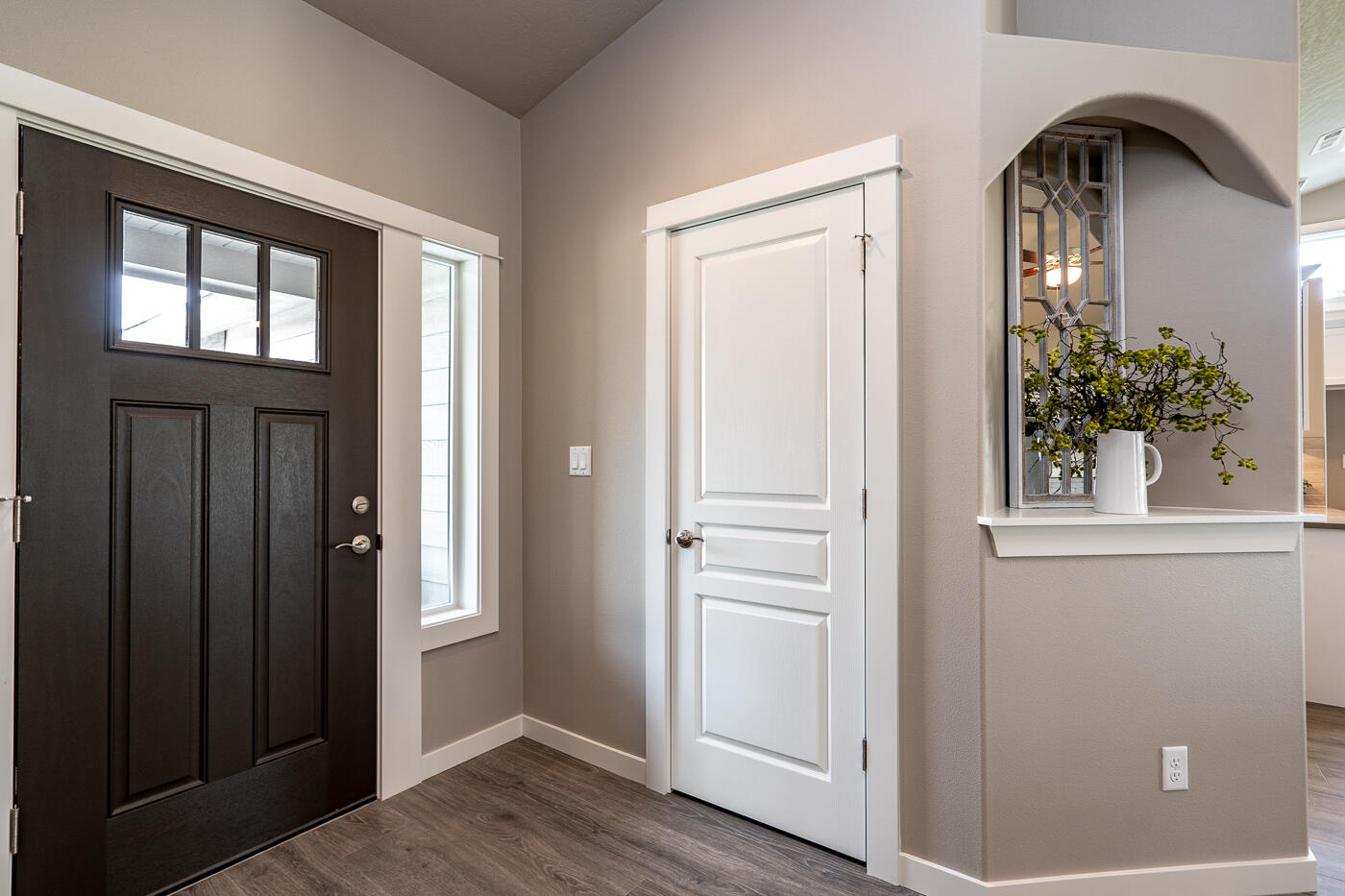 3283 NW Canyon Drive, 131