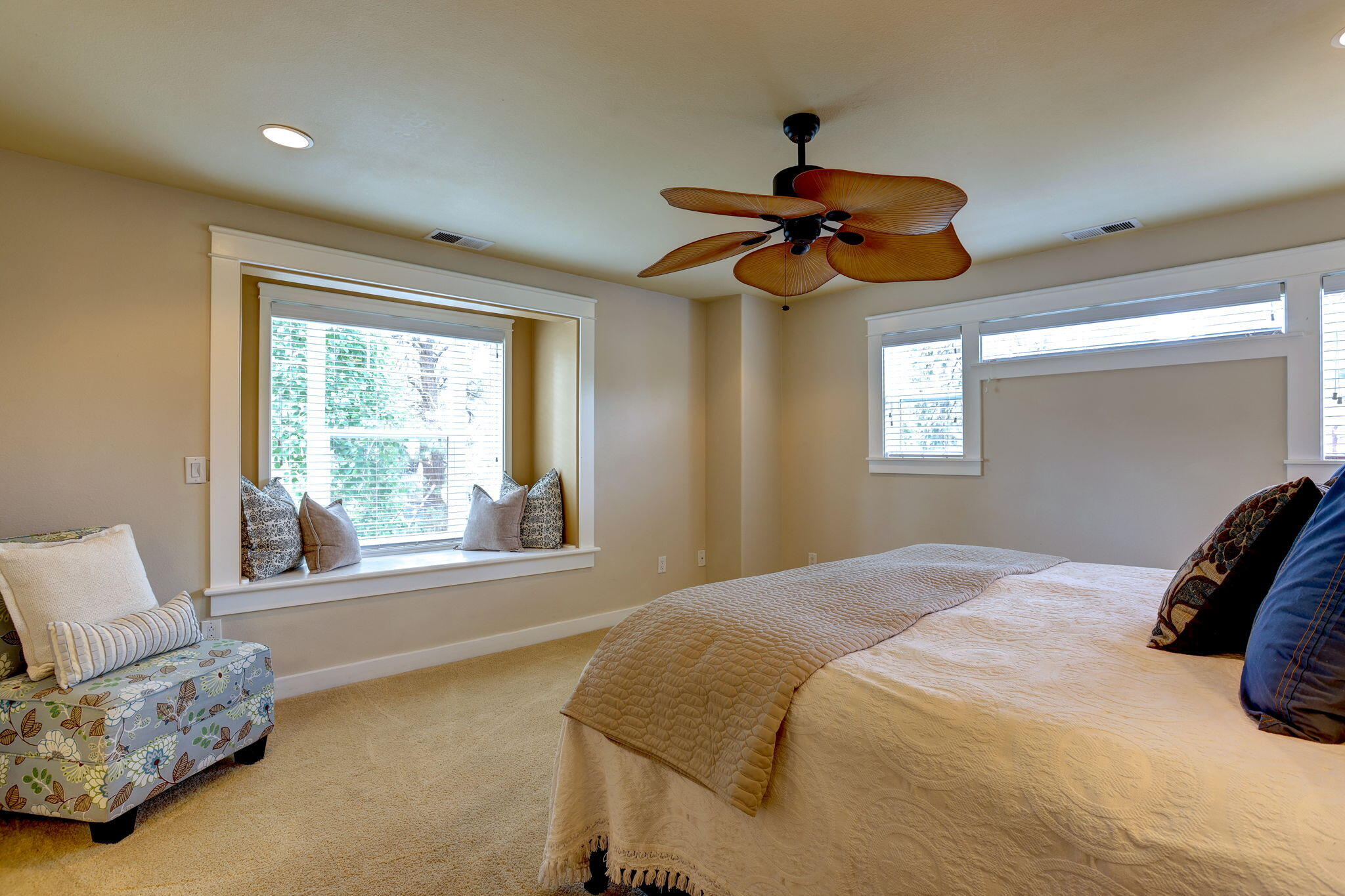 1850 NE Berg Way, Bend