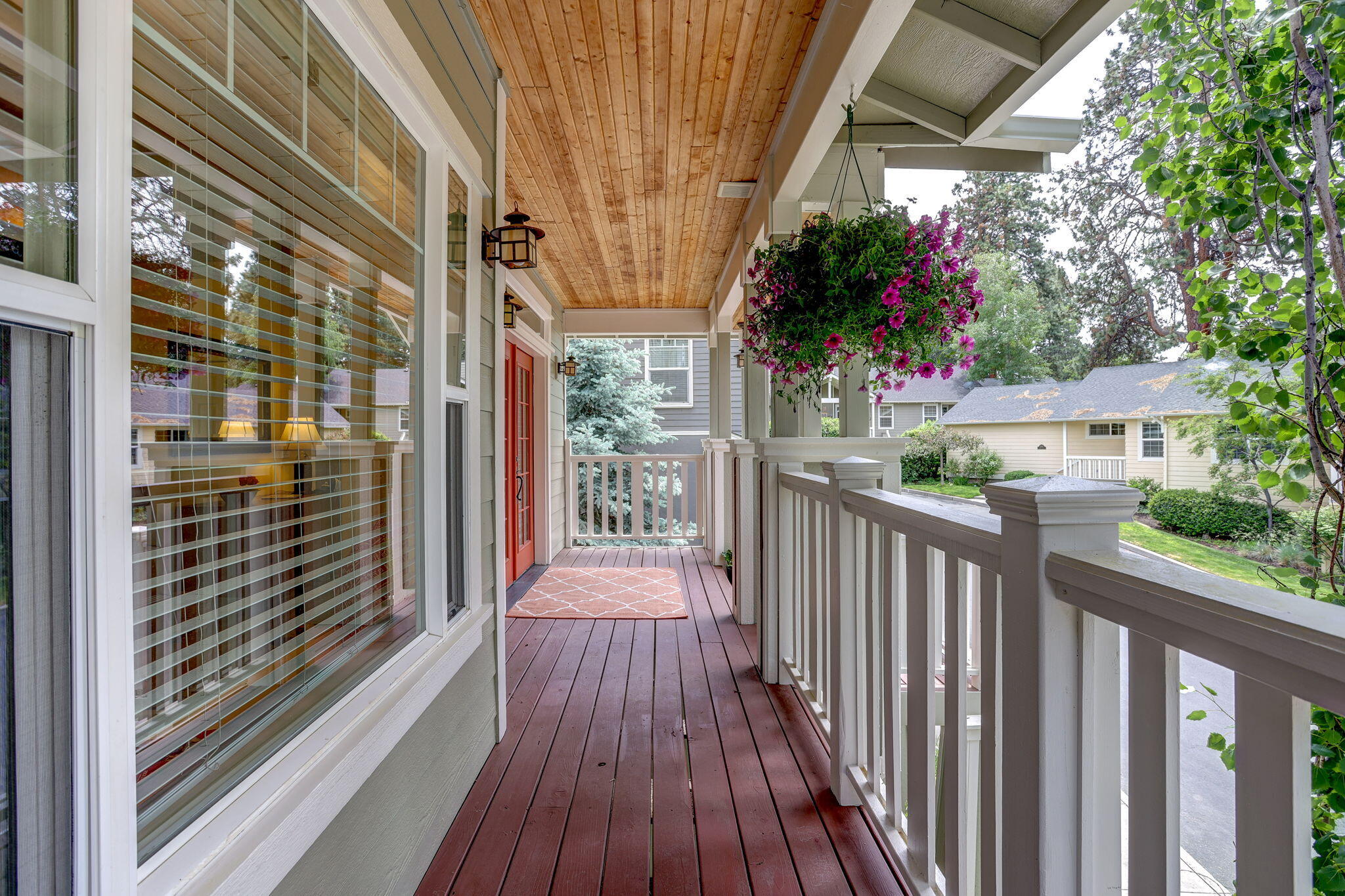 1850 NE Berg Way, Bend