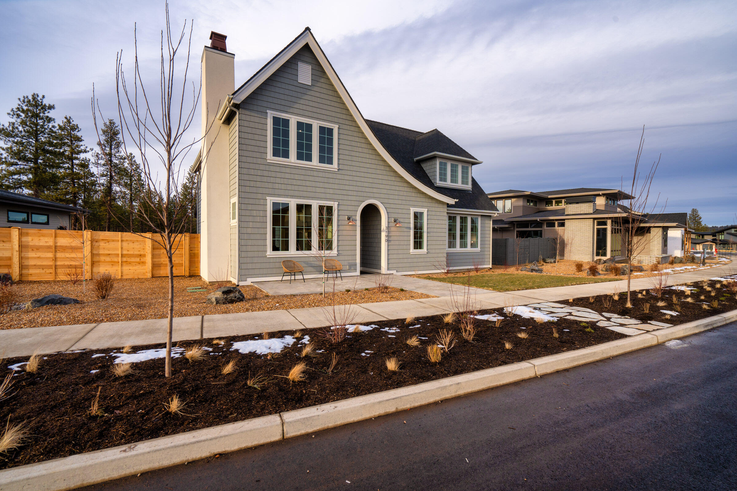 3190 NW Strickland Way, 197