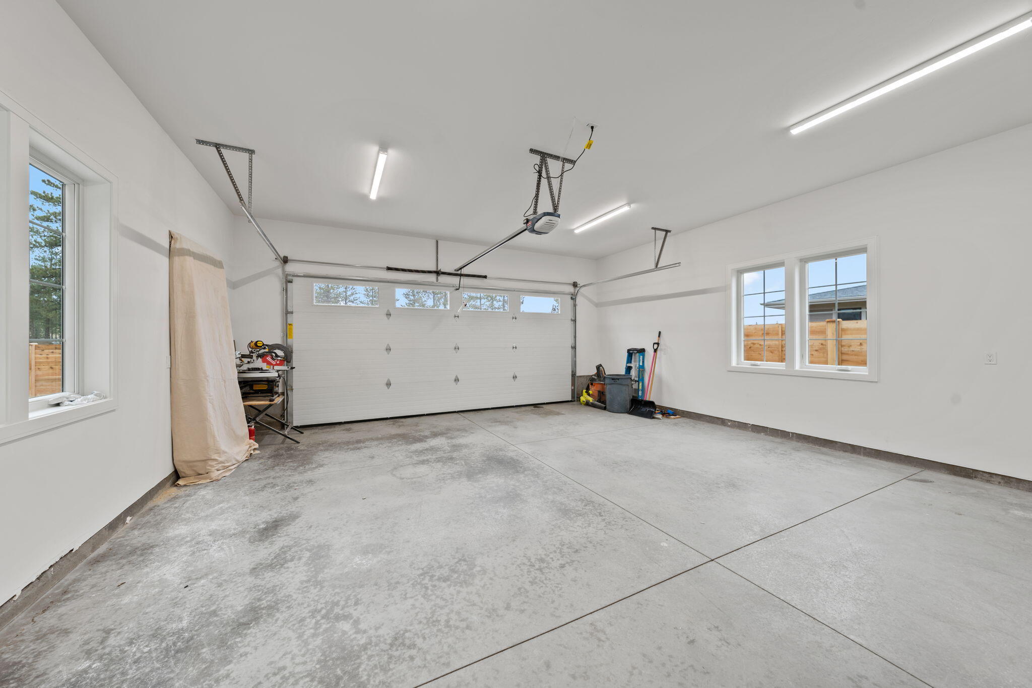 3190 NW Strickland Way, 197