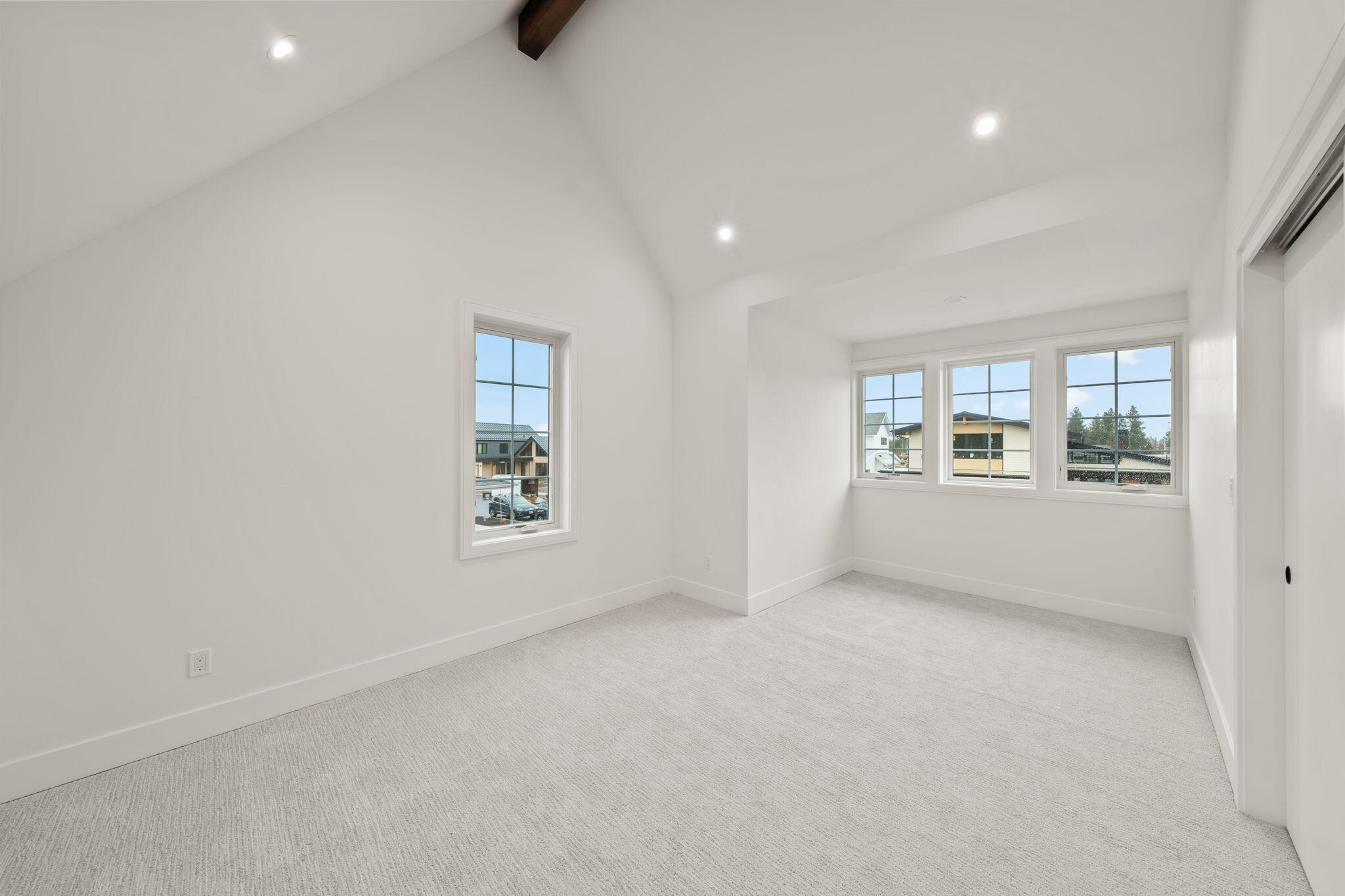 3190 NW Strickland Way, 197