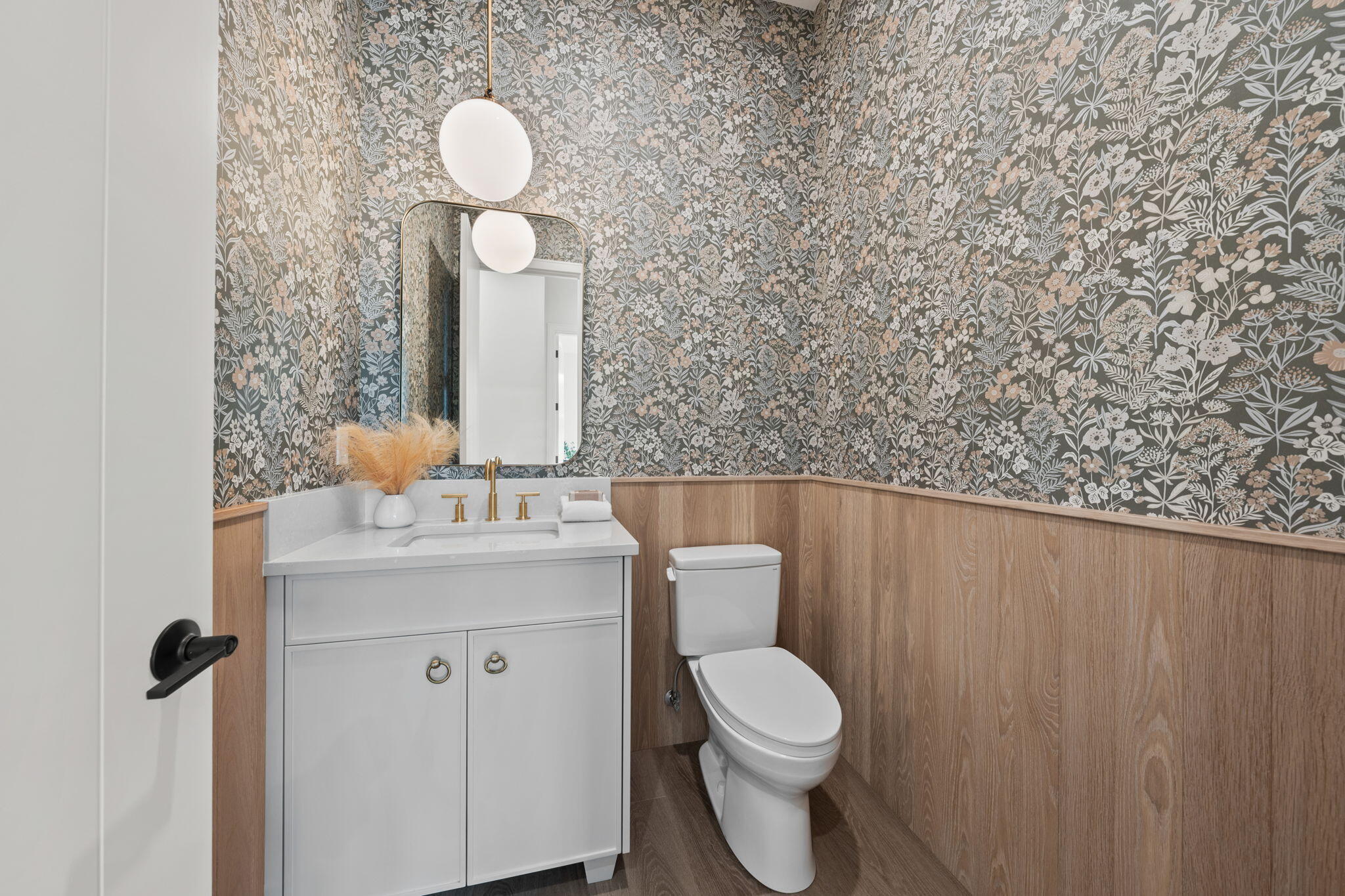 3190 NW Strickland Way, 197