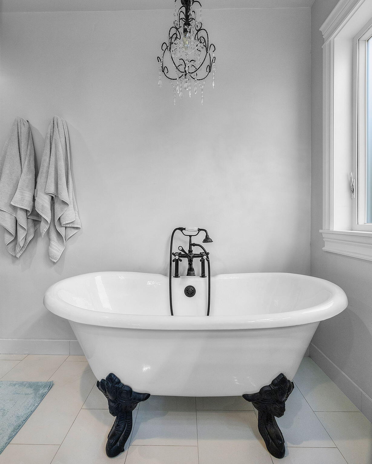 434 NW Riverside Boulevard