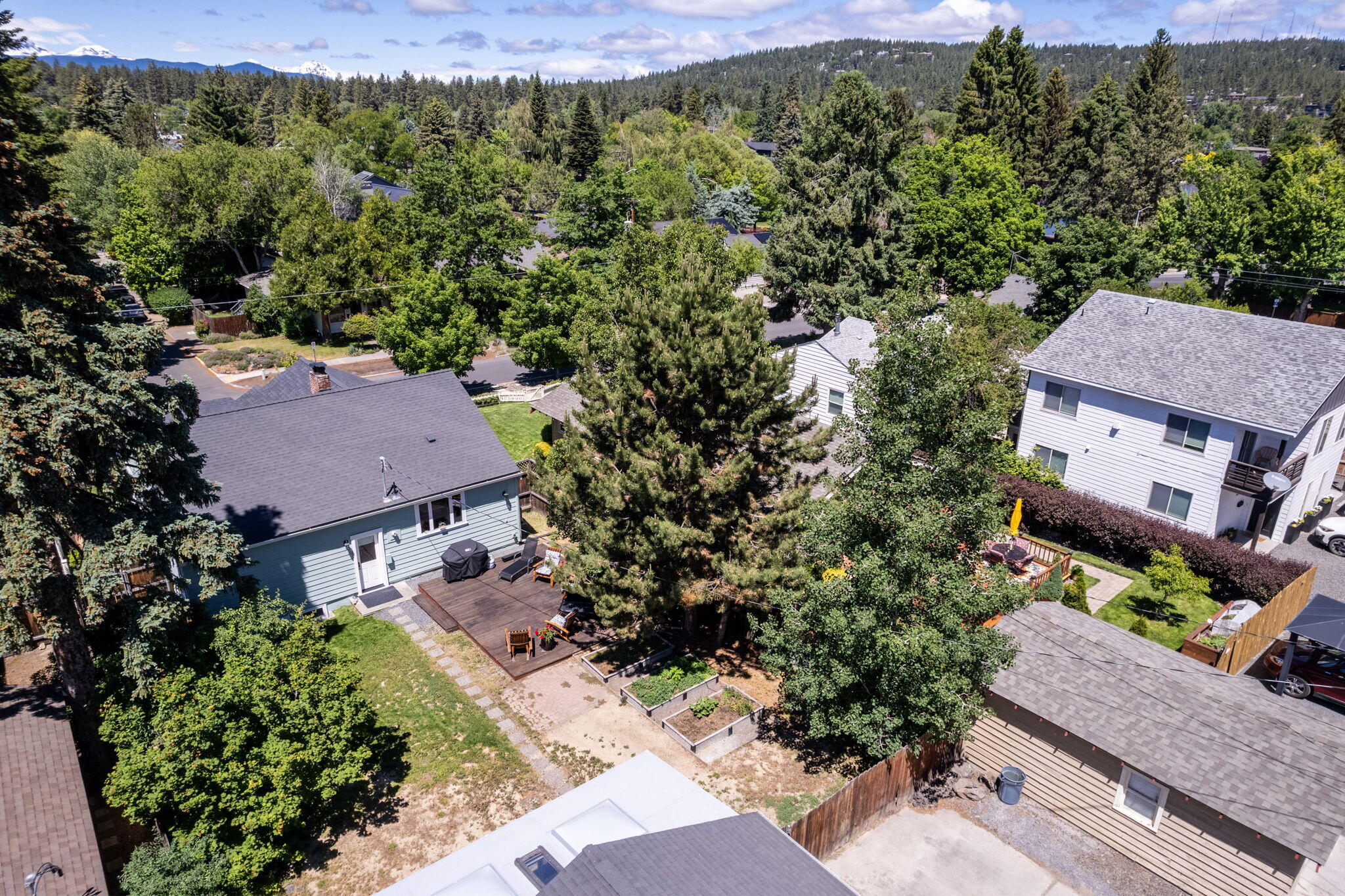 434 NW Riverside Boulevard