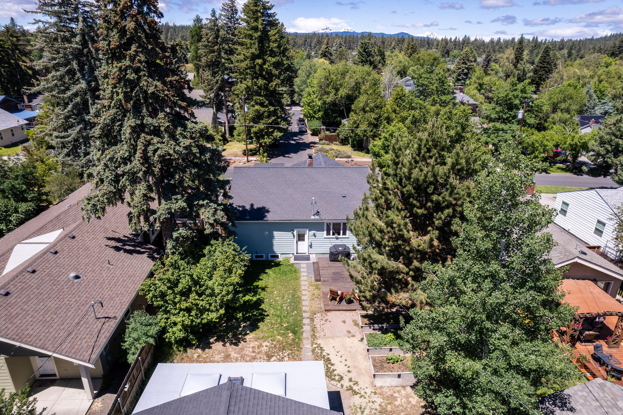 434 NW Riverside Boulevard