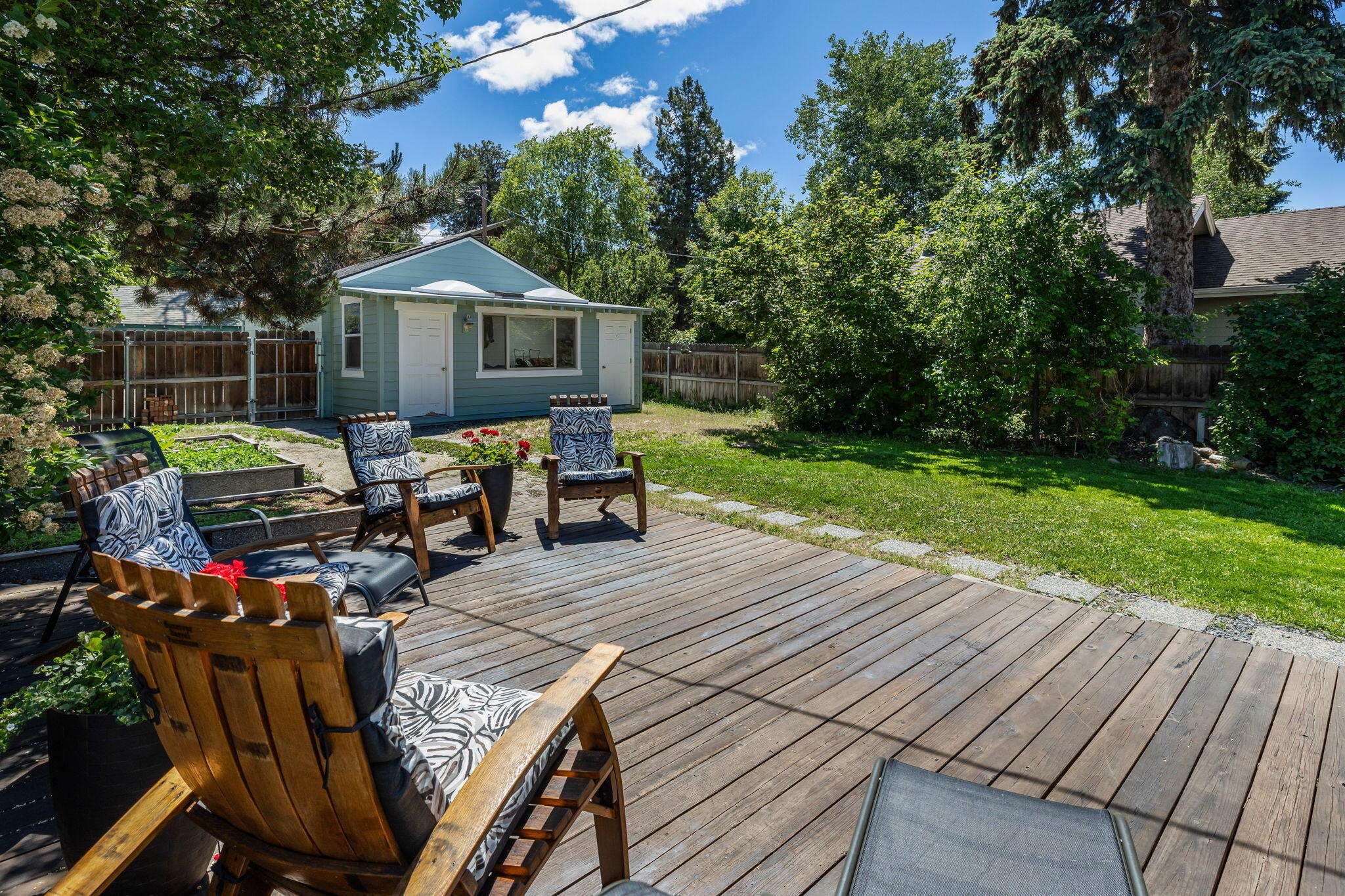 434 NW Riverside Boulevard