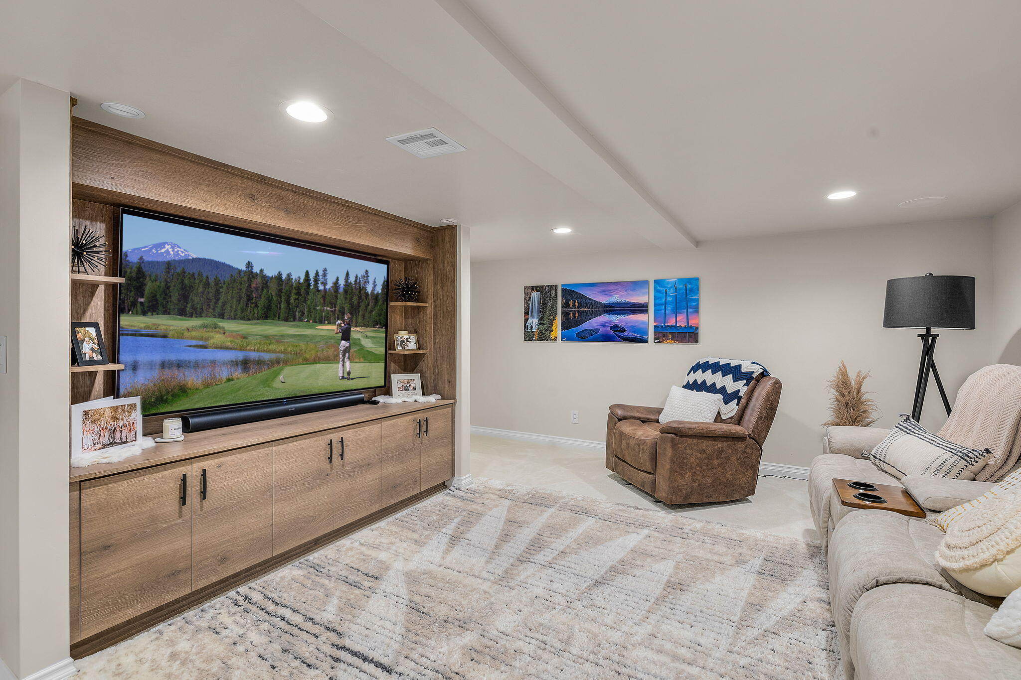 434 NW Riverside Boulevard