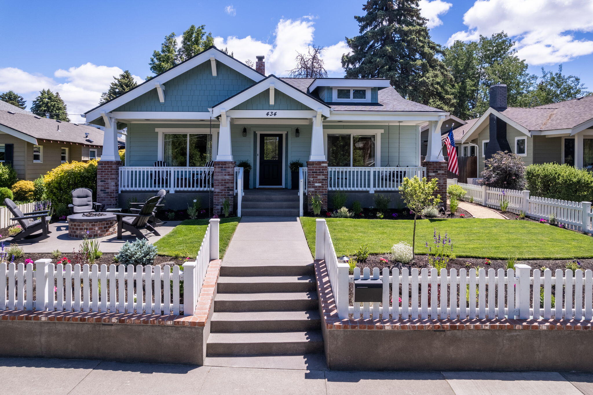 434 NW Riverside Boulevard