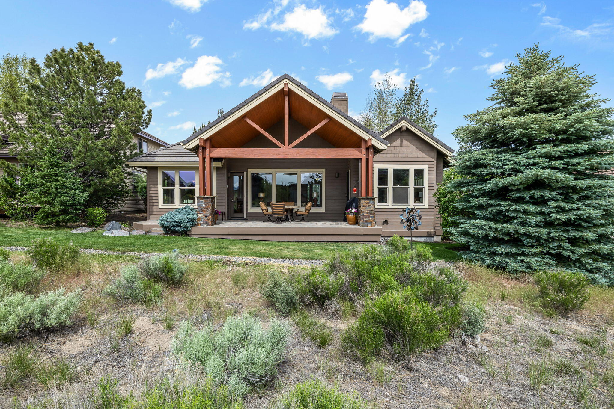 61879 Fall Creek Loop