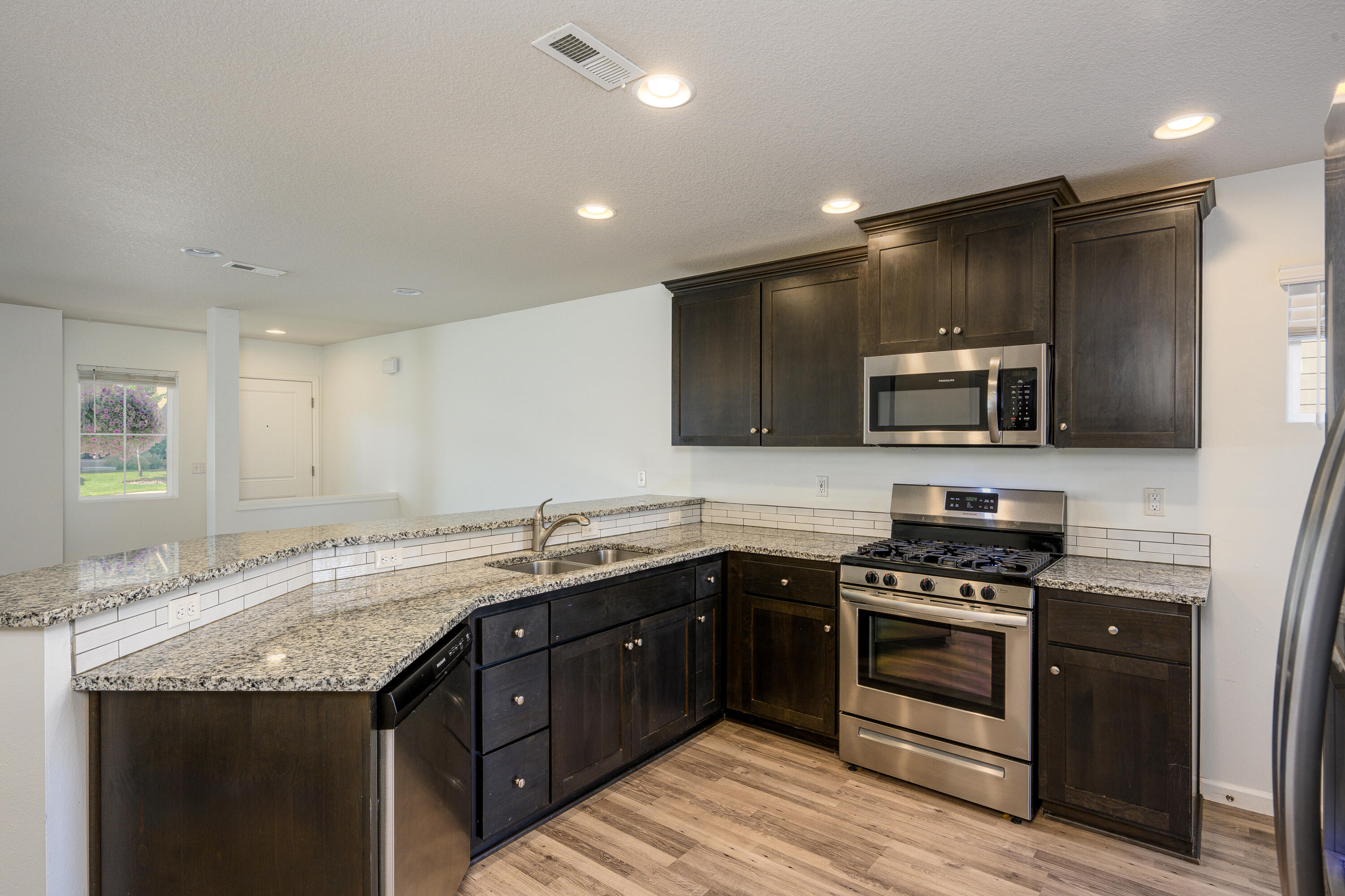 20562 SE Cameron Avenue