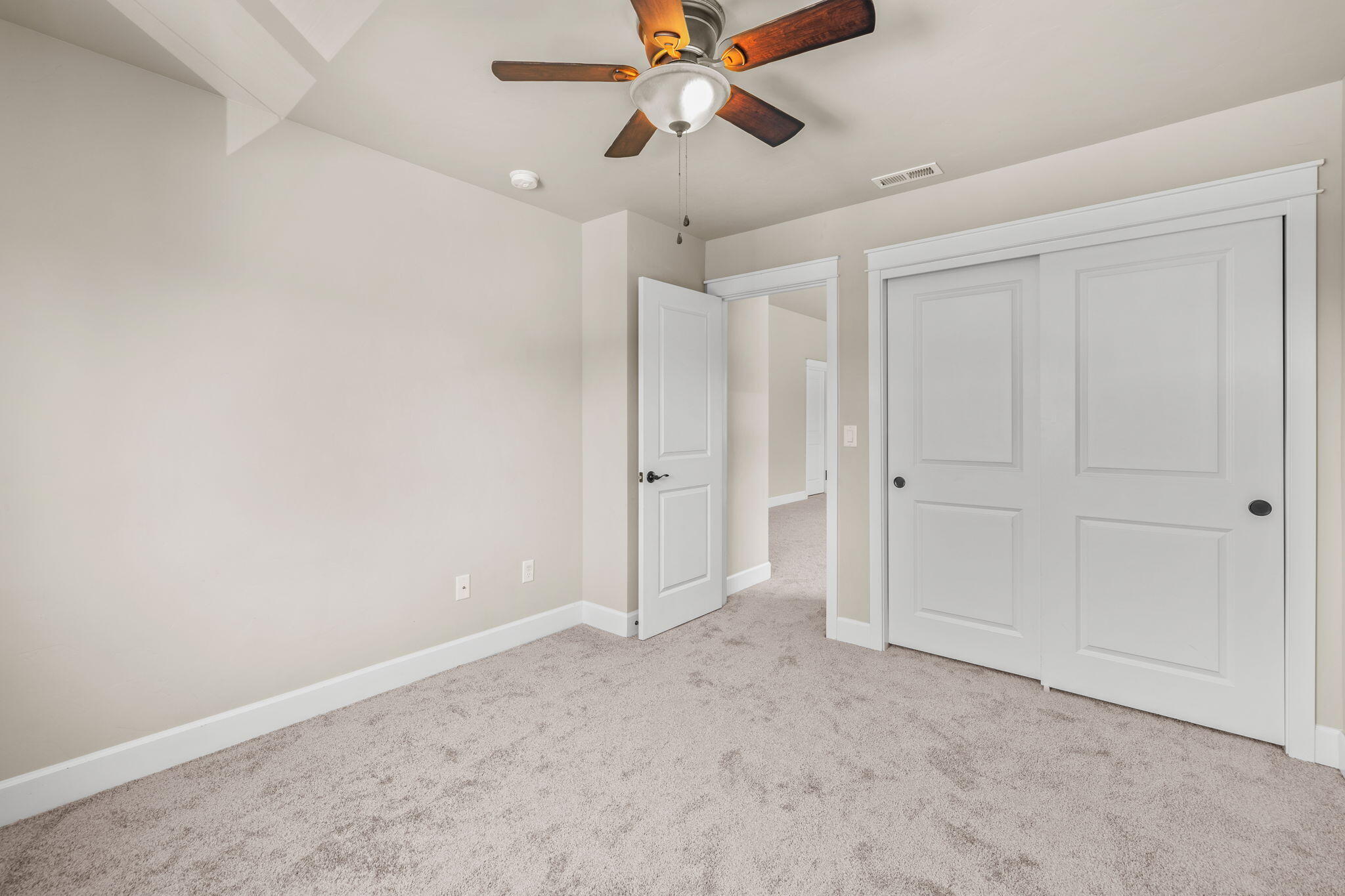 3807 NE Purcell Boulevard