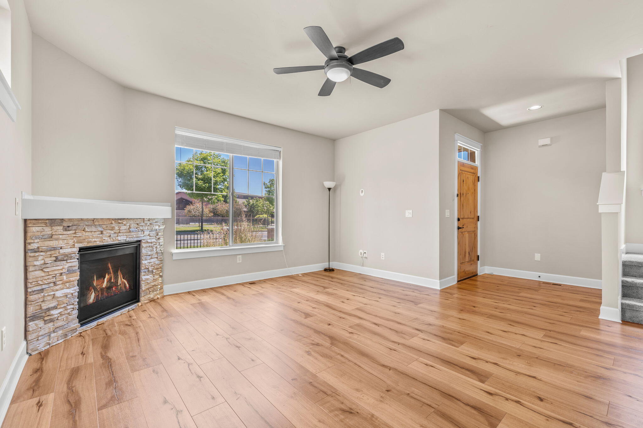 3807 NE Purcell Boulevard