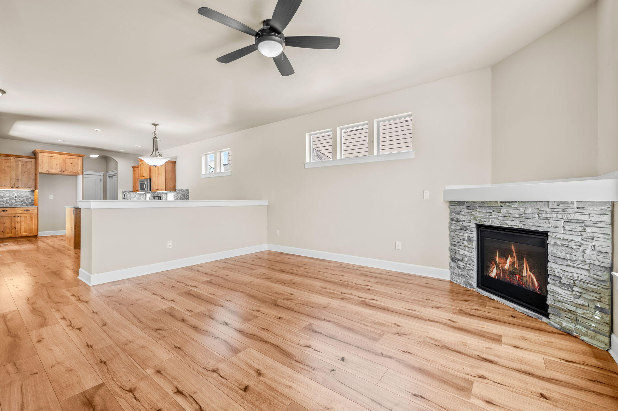 3807 NE Purcell Boulevard