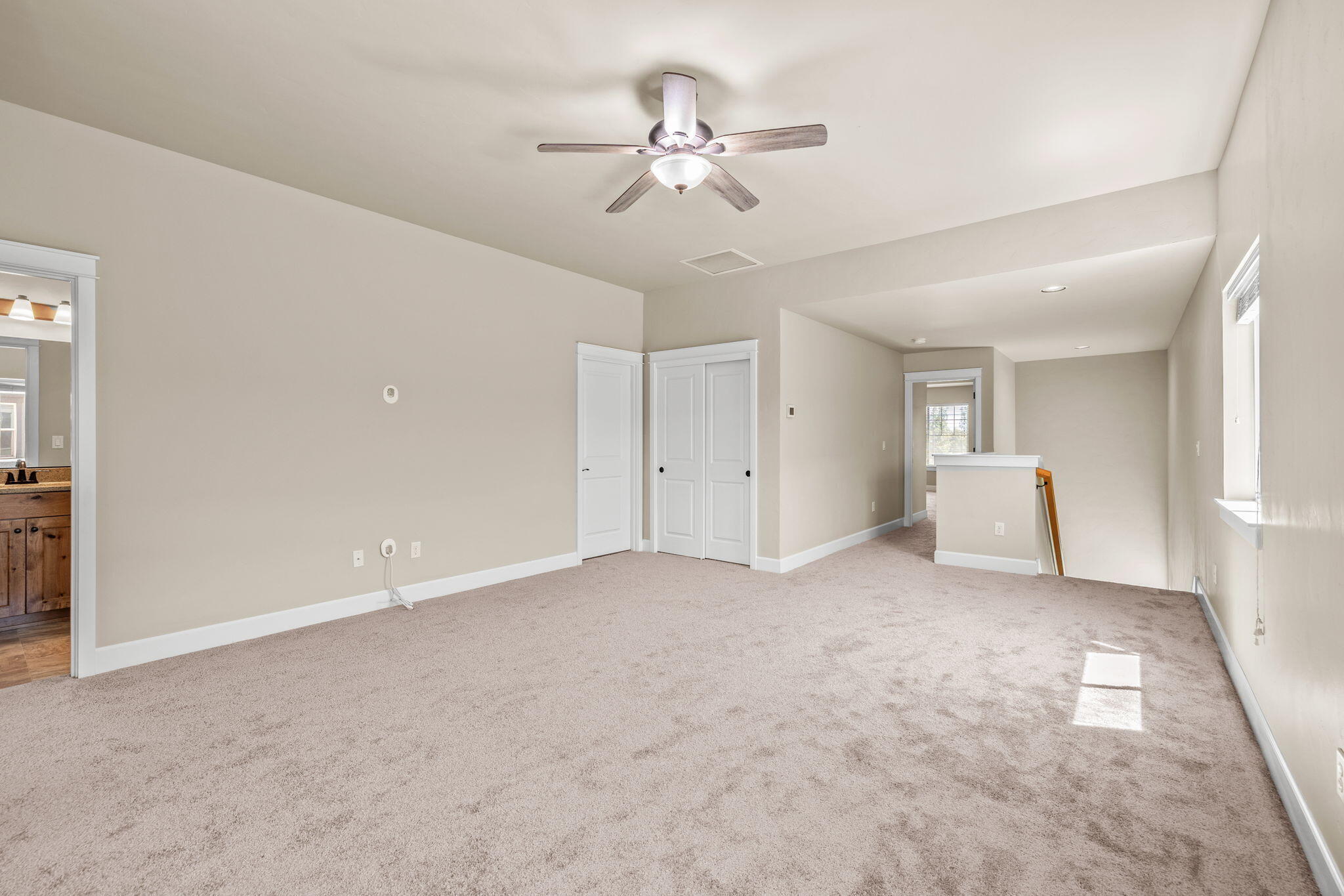 3807 NE Purcell Boulevard