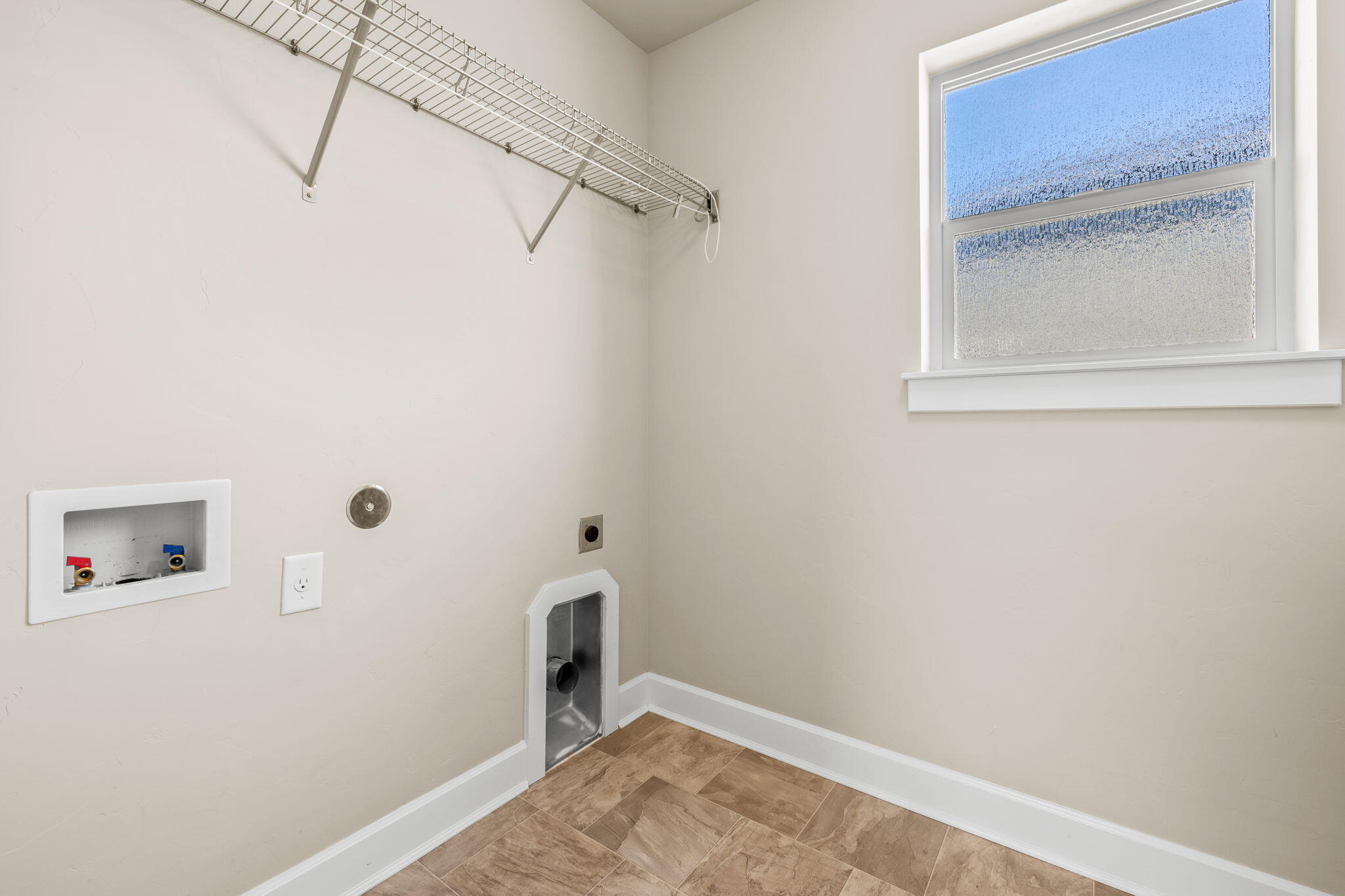 3807 NE Purcell Boulevard