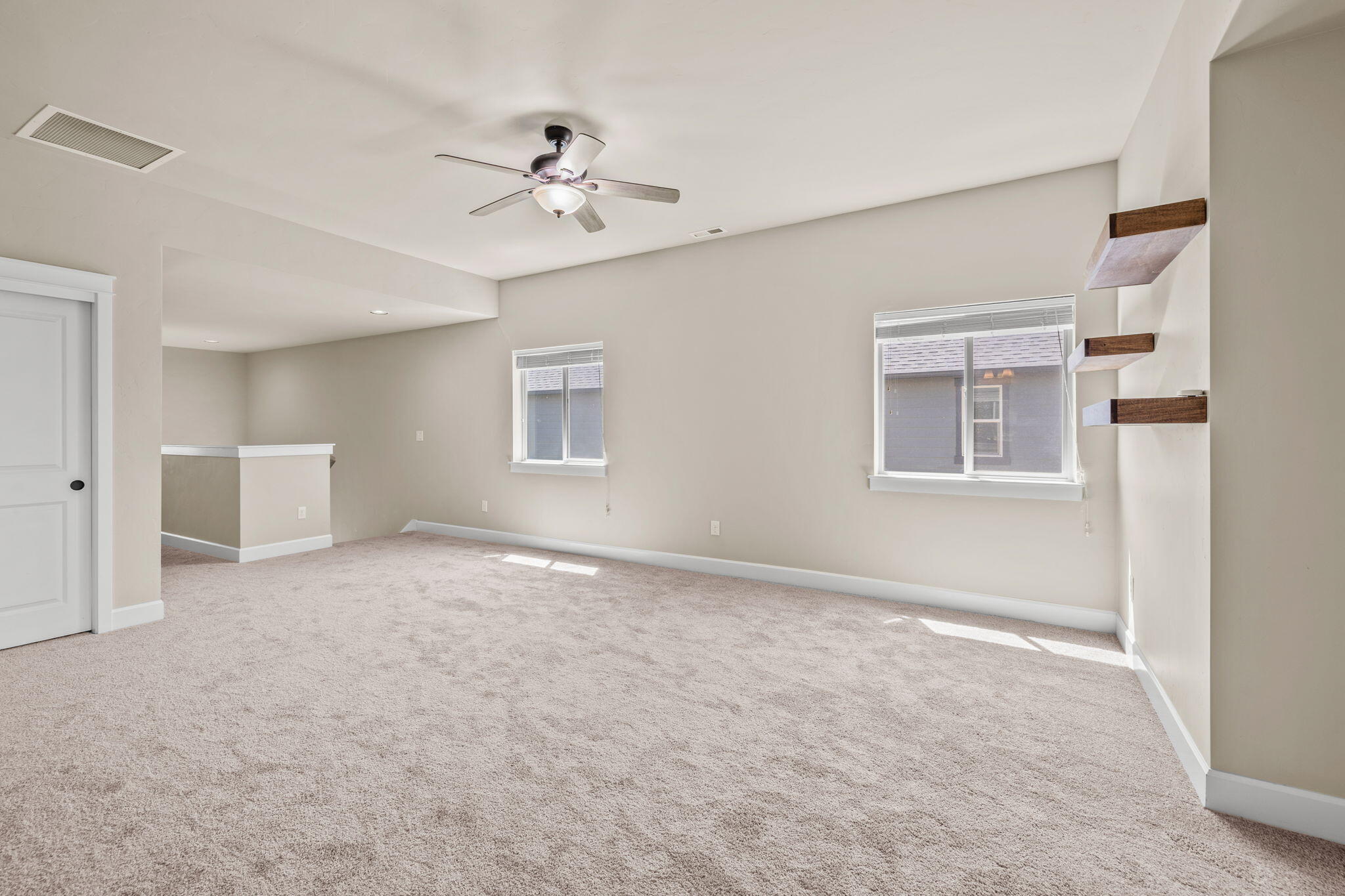 3807 NE Purcell Boulevard