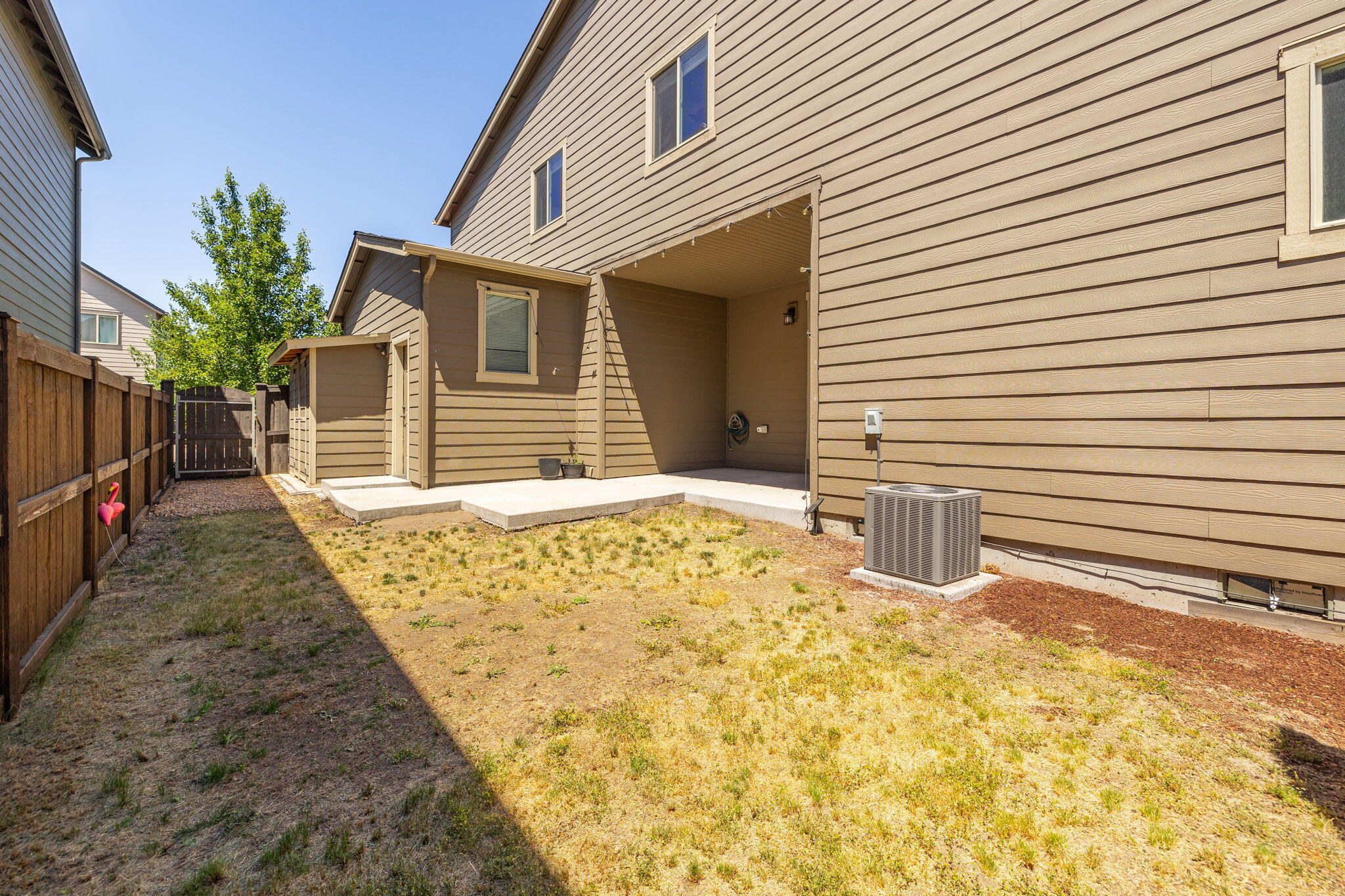 3807 NE Purcell Boulevard