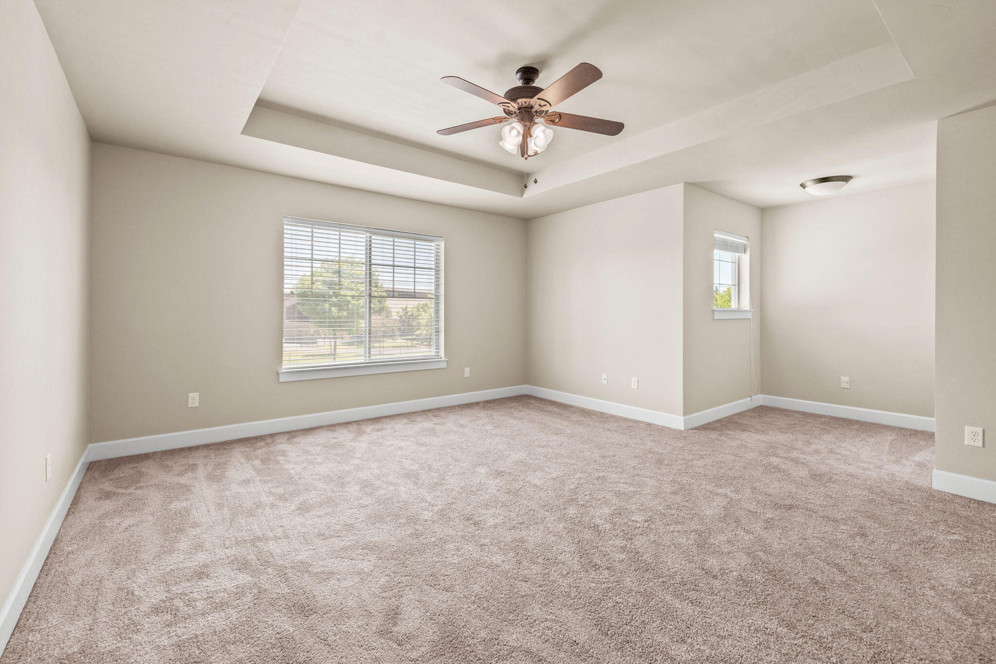 3807 NE Purcell Boulevard