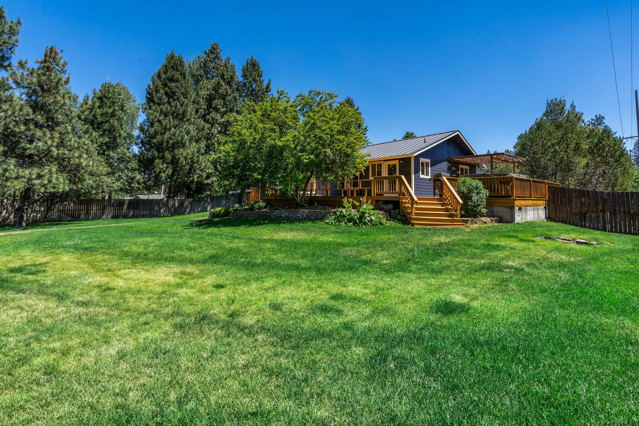 60811 Goldenrain Drive