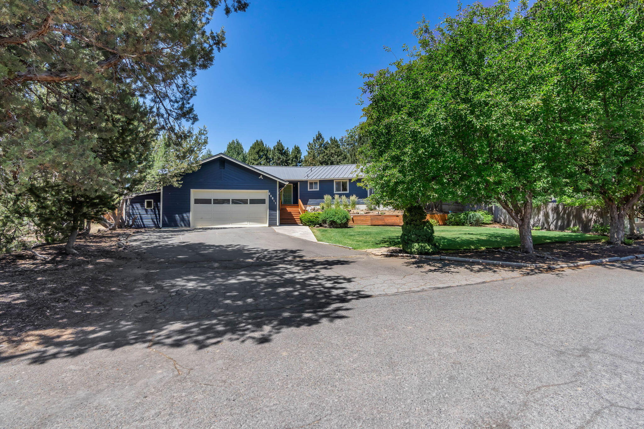 60811 Goldenrain Drive