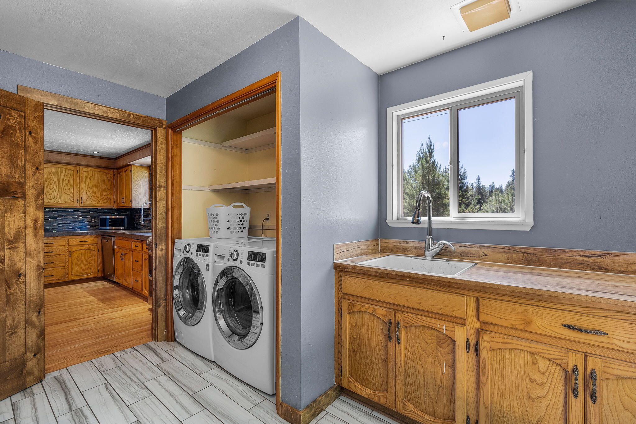 60811 Goldenrain Drive