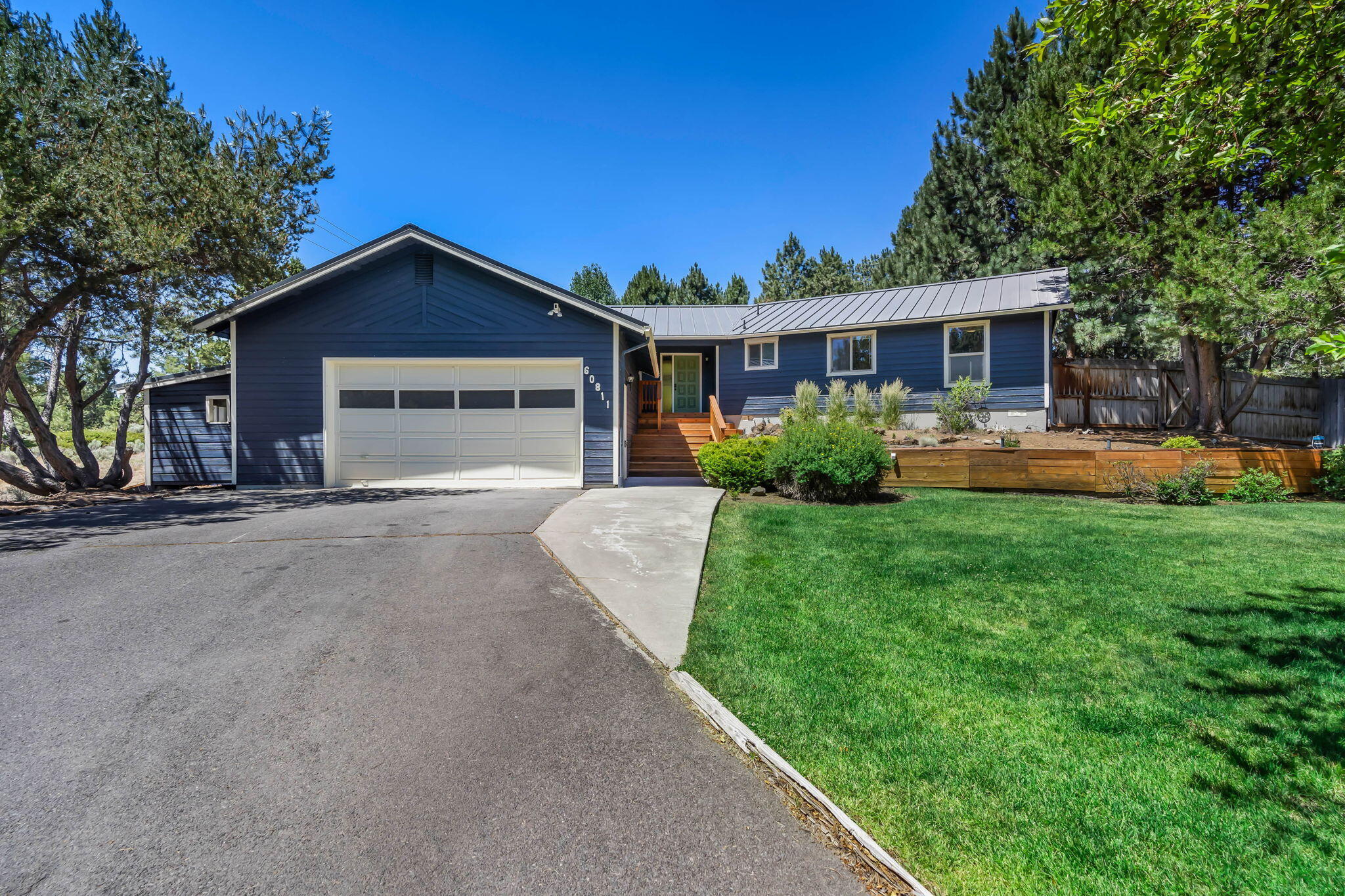 60811 Goldenrain Drive