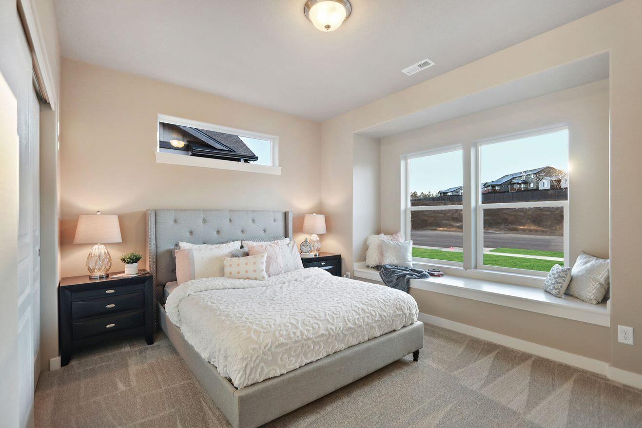 3249 NW Canyon Drive, 129