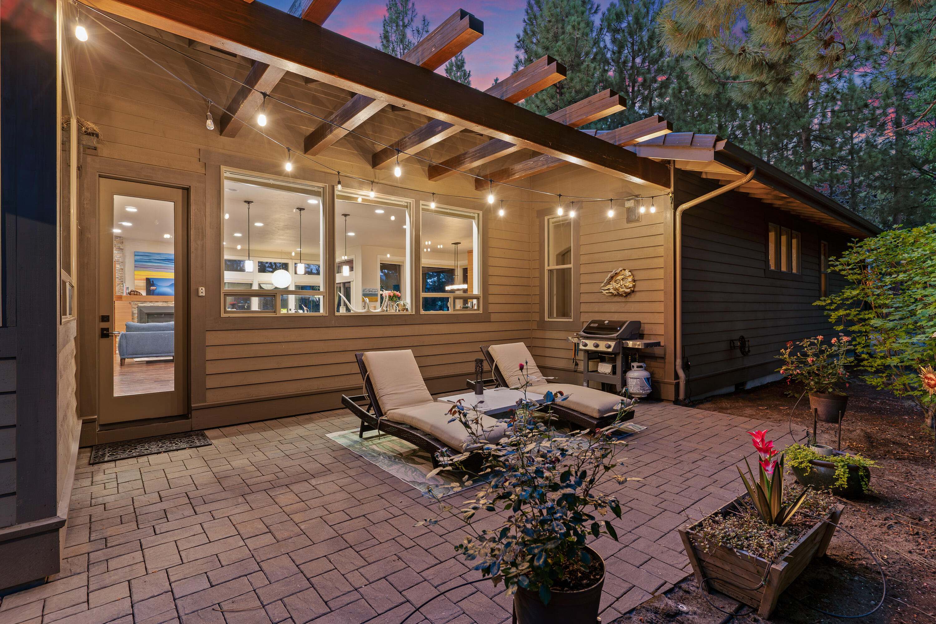 19316 Soda Springs Drive