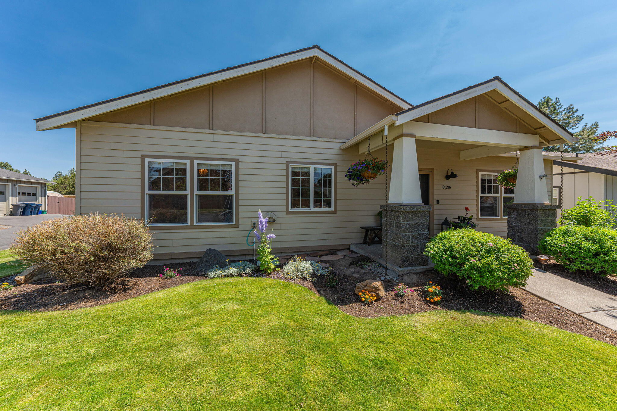 61296 Sunflower Lane