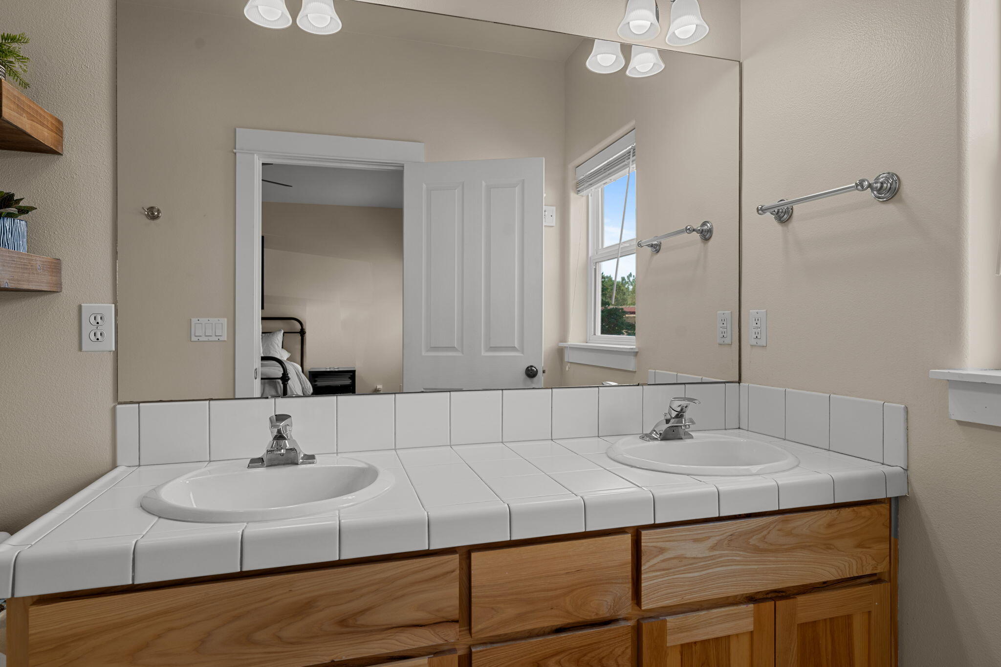 61296 Sunflower Lane